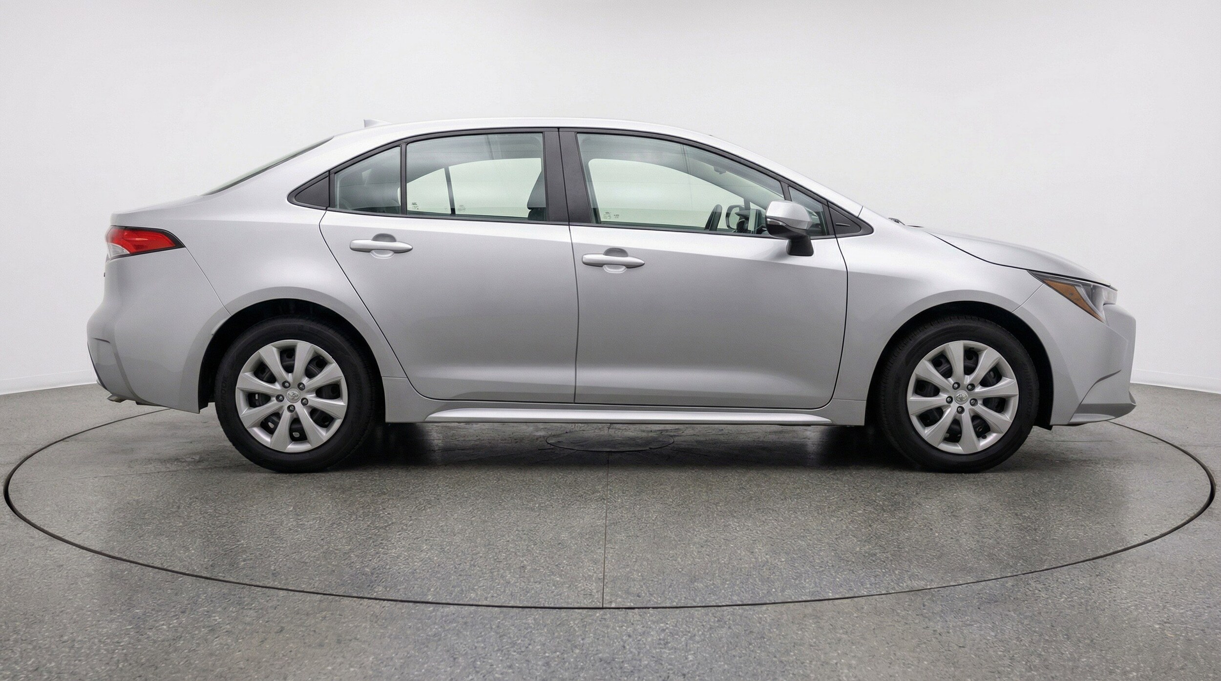 Thumbnail: 2025 Toyota Corolla - 11