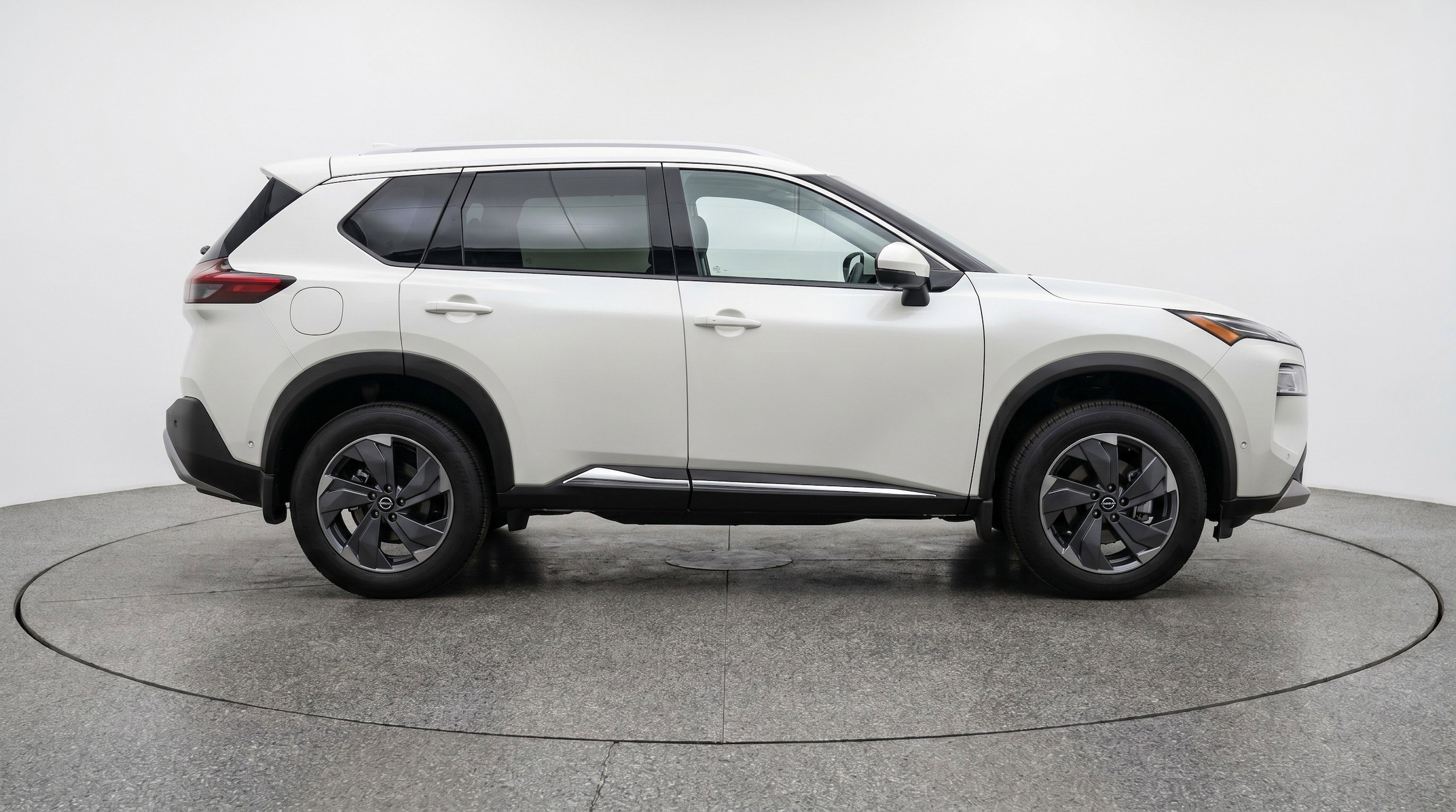 Thumbnail: 2025 Nissan Rogue - 11