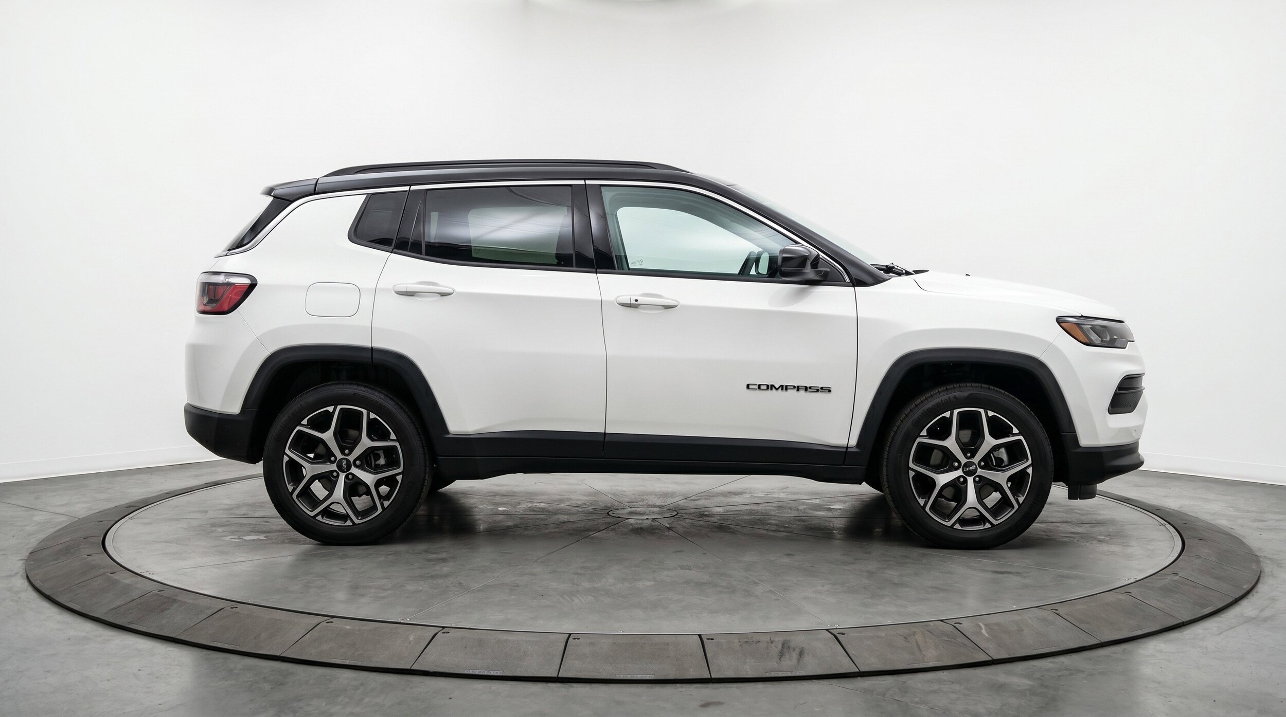 Thumbnail: 2025 Jeep Compass - 11