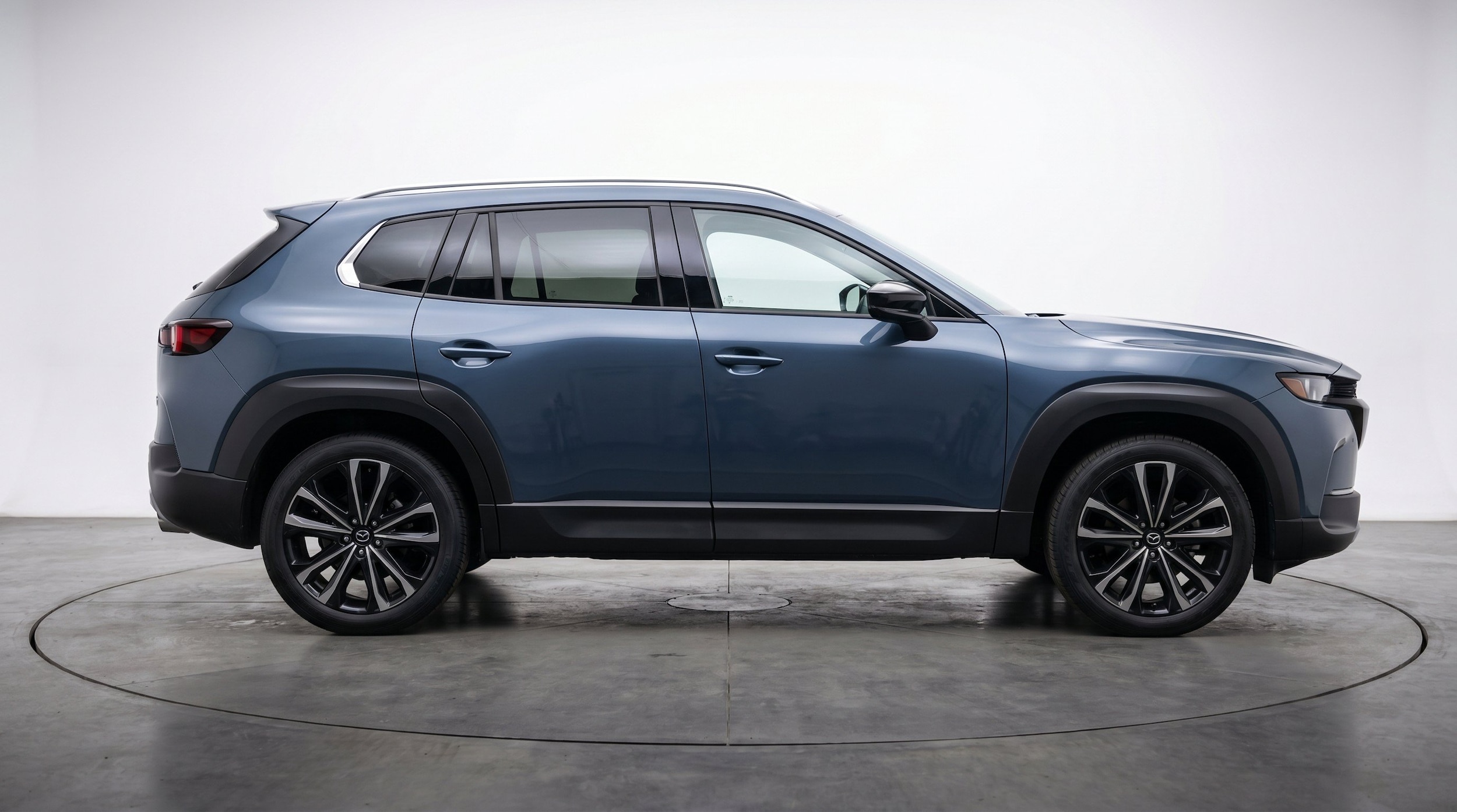 Thumbnail: 2025 Mazda CX-50 - 11
