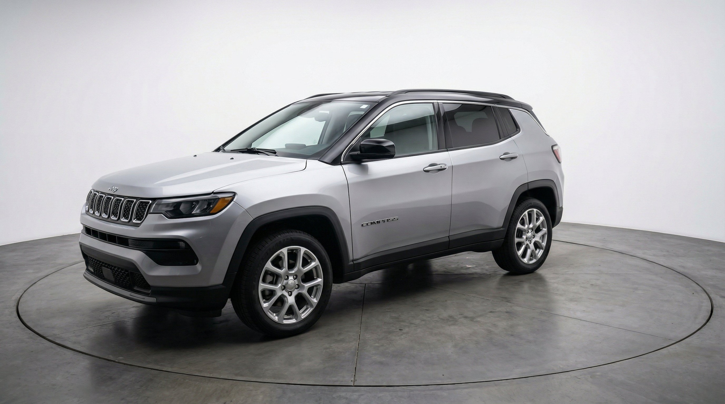 Thumbnail: 2025 Jeep Compass - 3