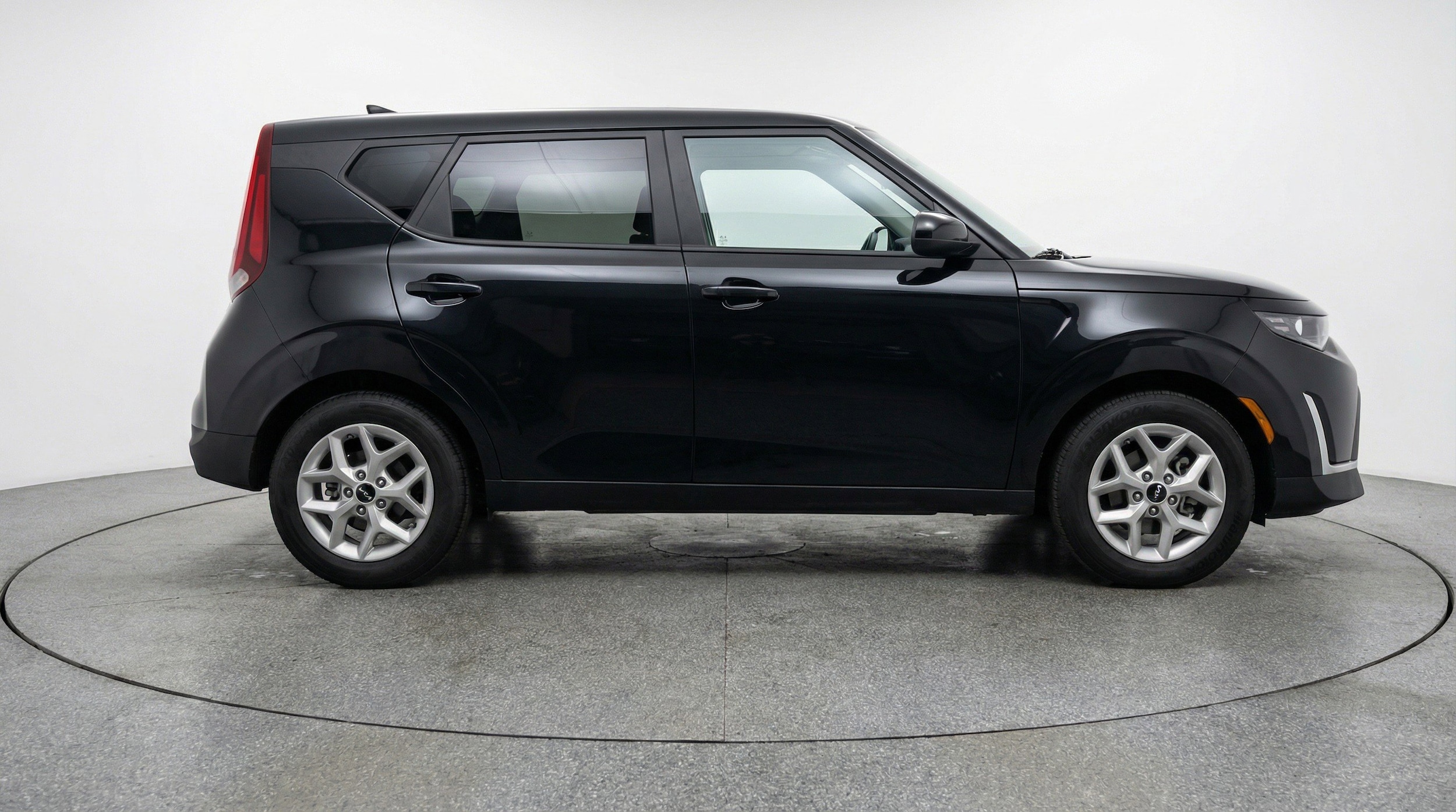 Thumbnail: 2025 Kia Soul - 11