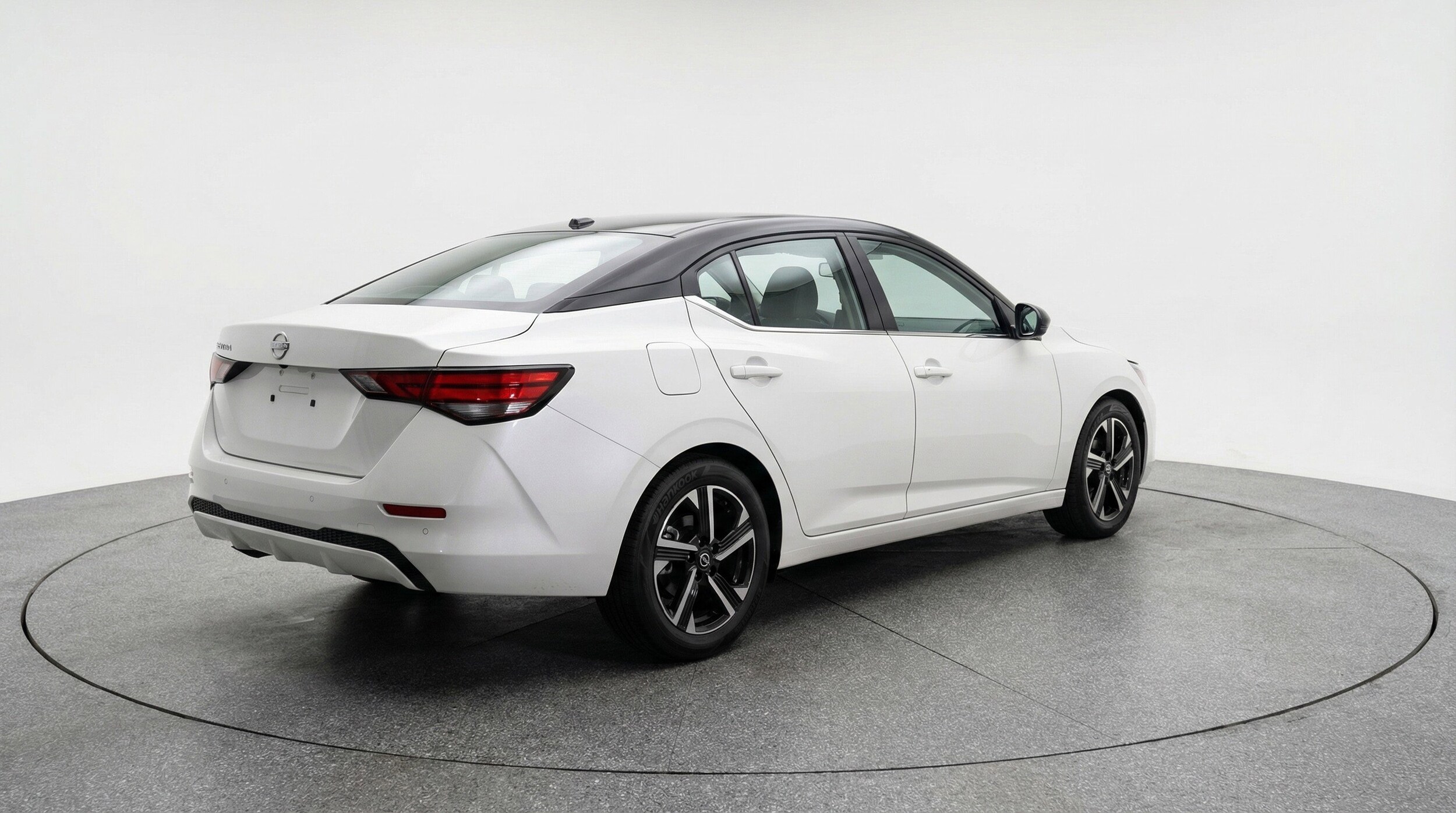 Thumbnail: 2025 Nissan Sentra - 9