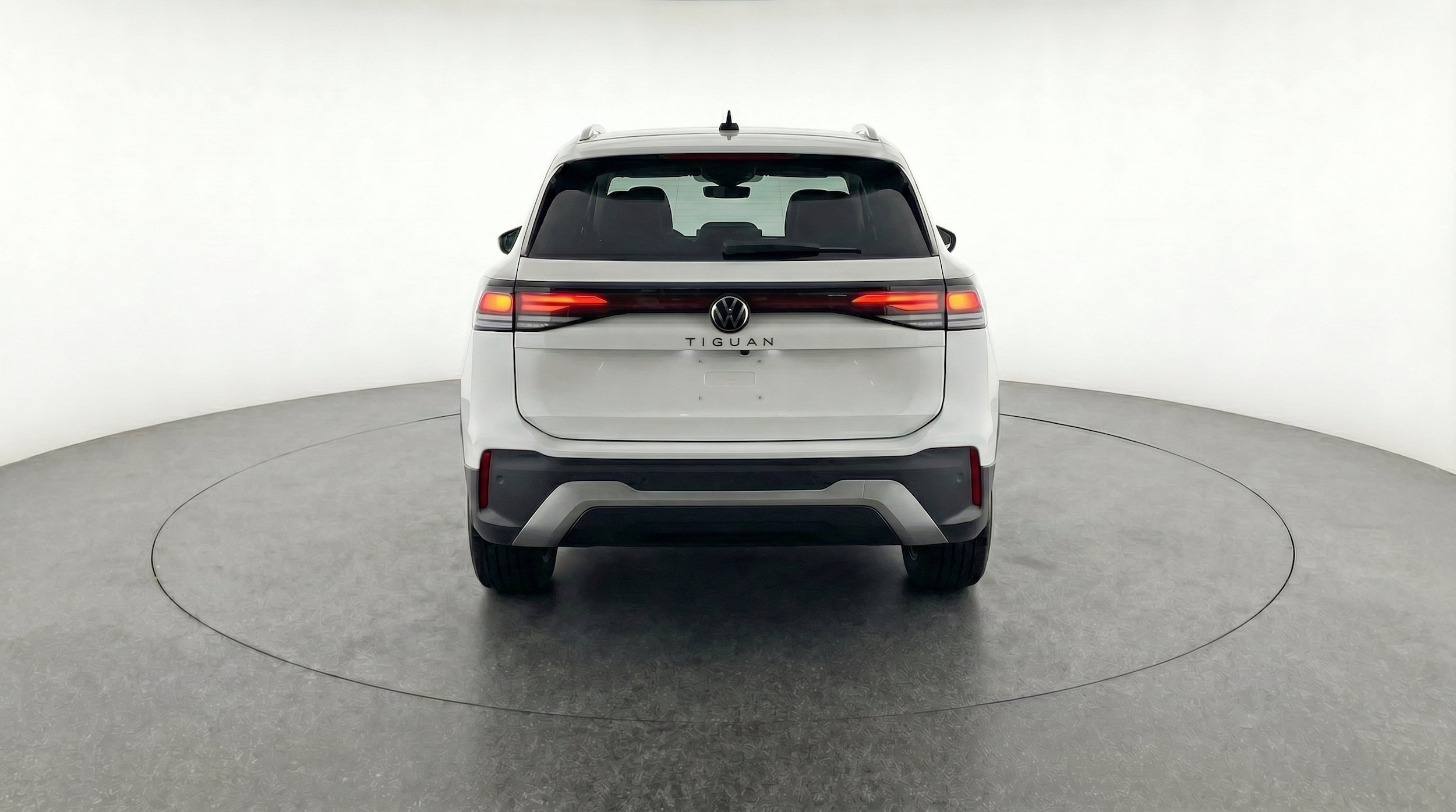 Thumbnail: 2026 Volkswagen Tiguan - 7
