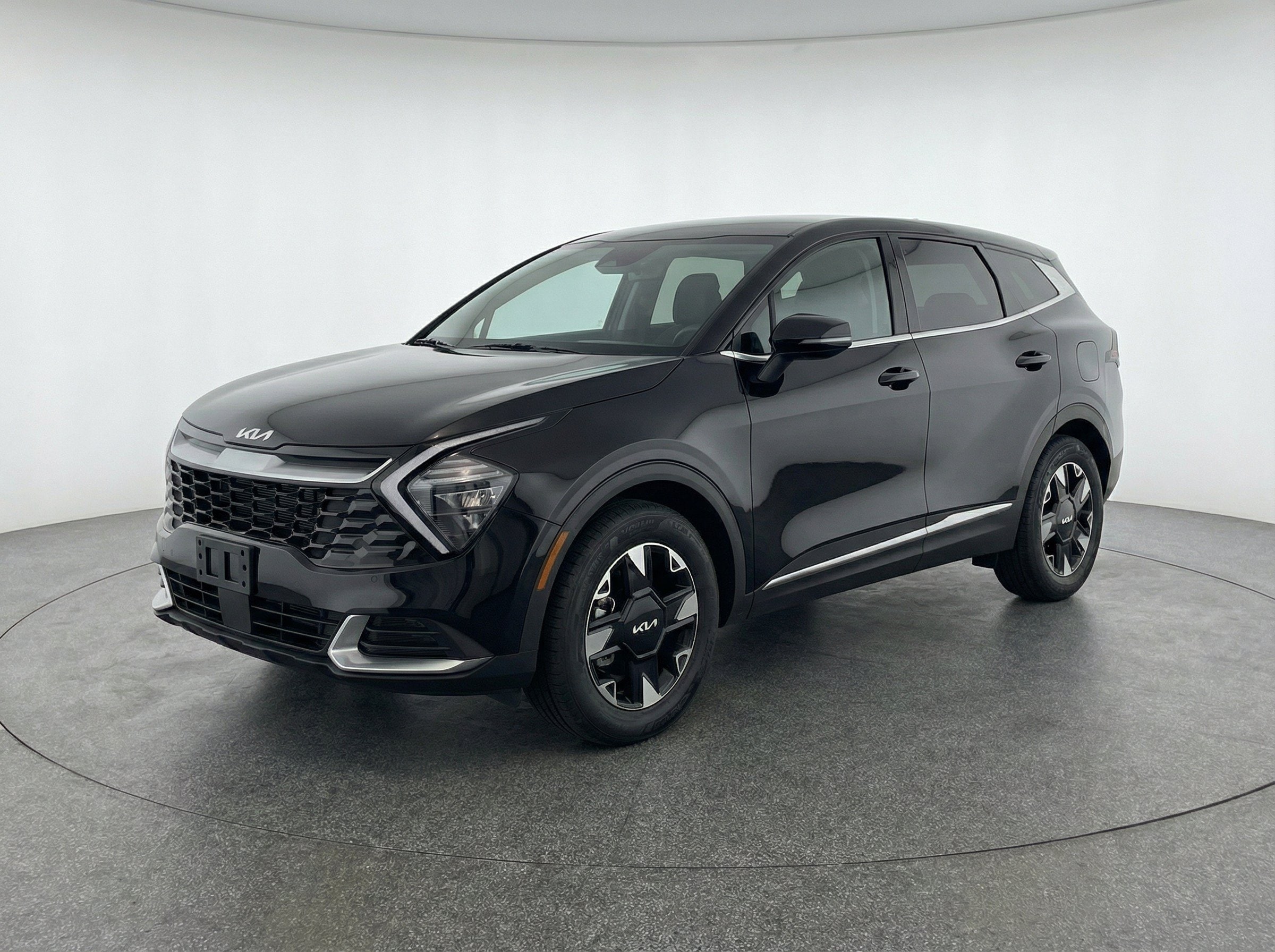 Thumbnail: 2026 Kia Sportage - 3