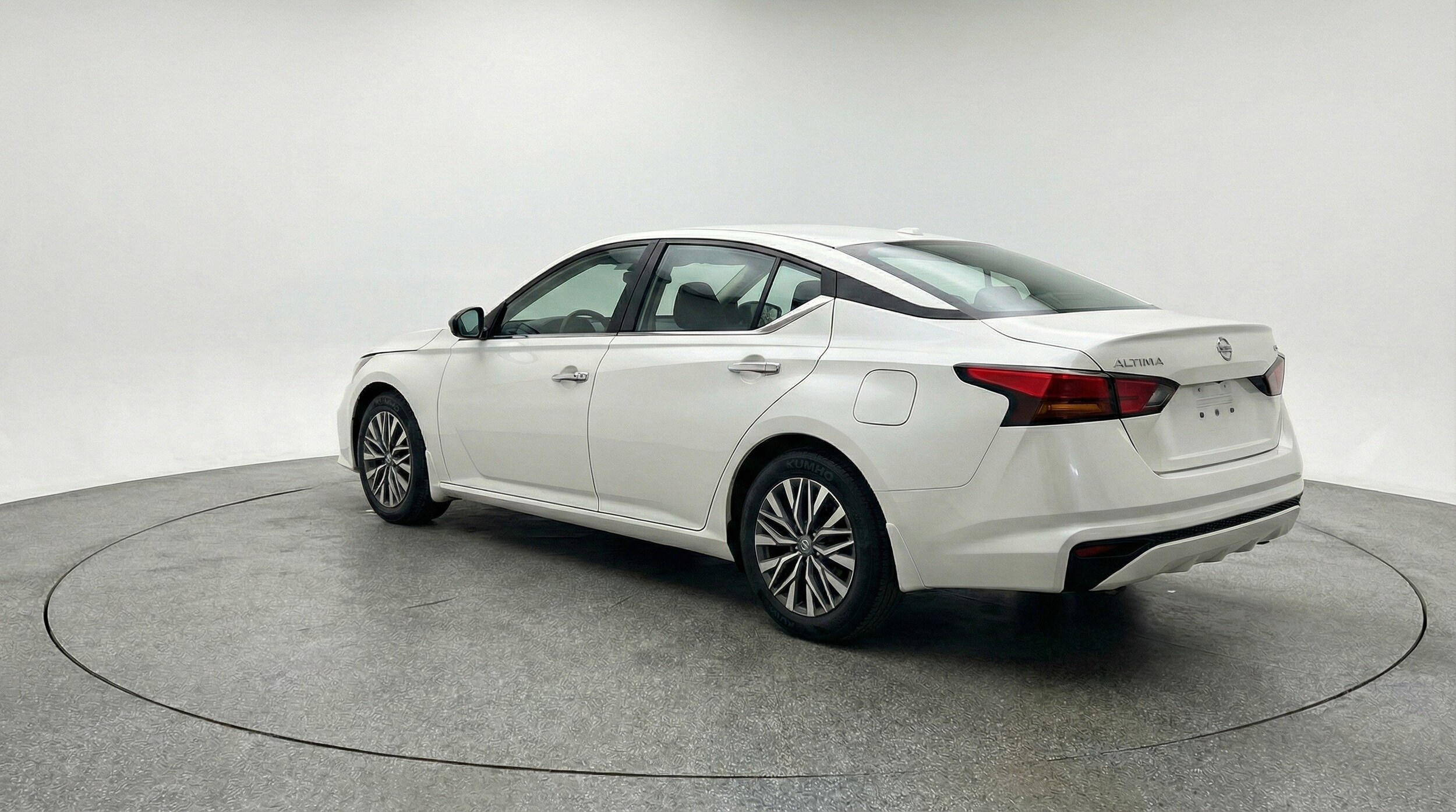 Thumbnail: 2025 Nissan Altima - 6