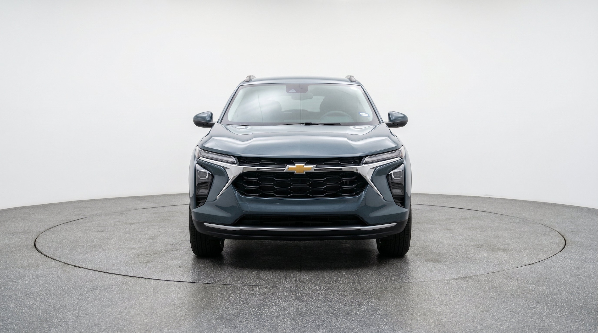 Thumbnail: 2025 Chevrolet Trax - 2