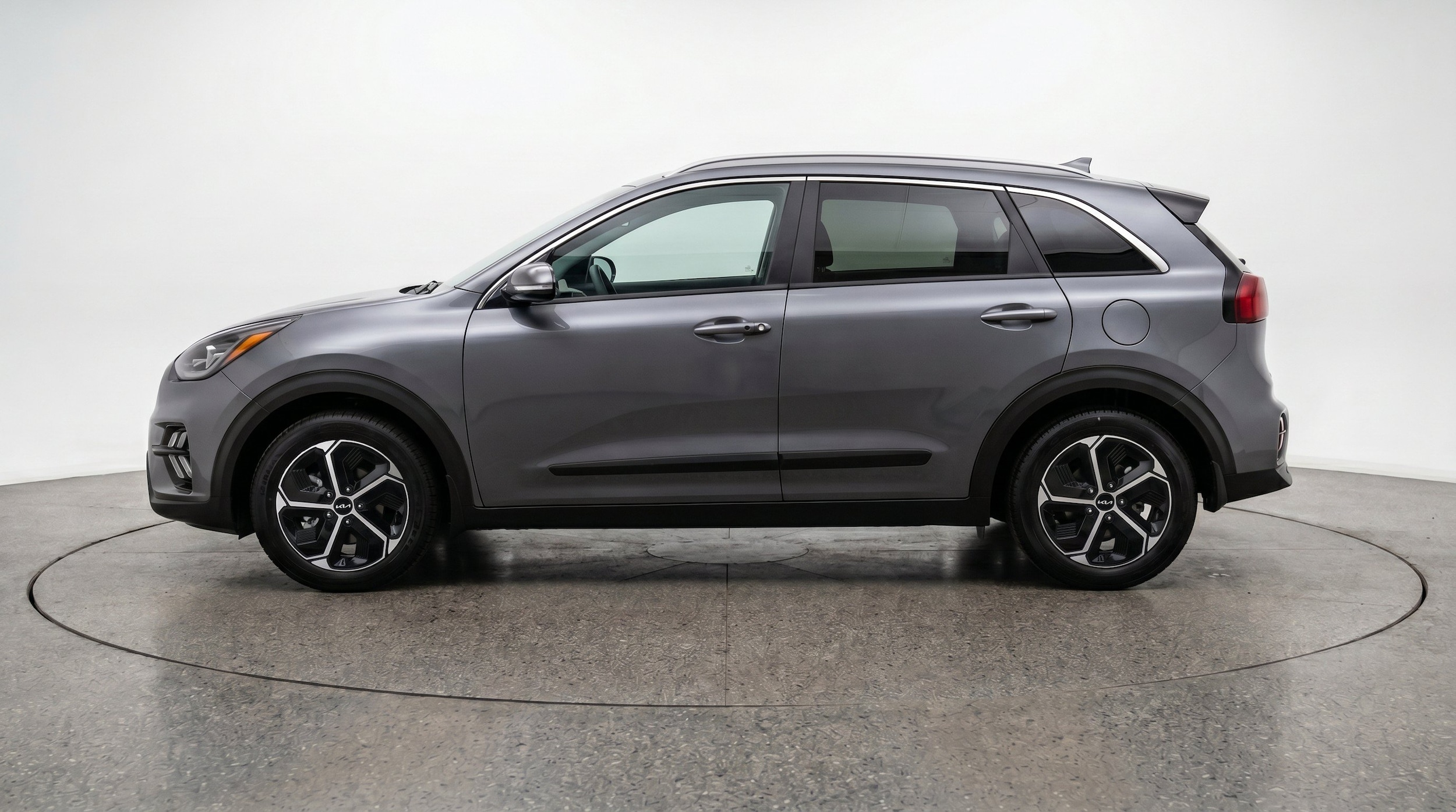 Thumbnail: 2026 Kia Niro - 5