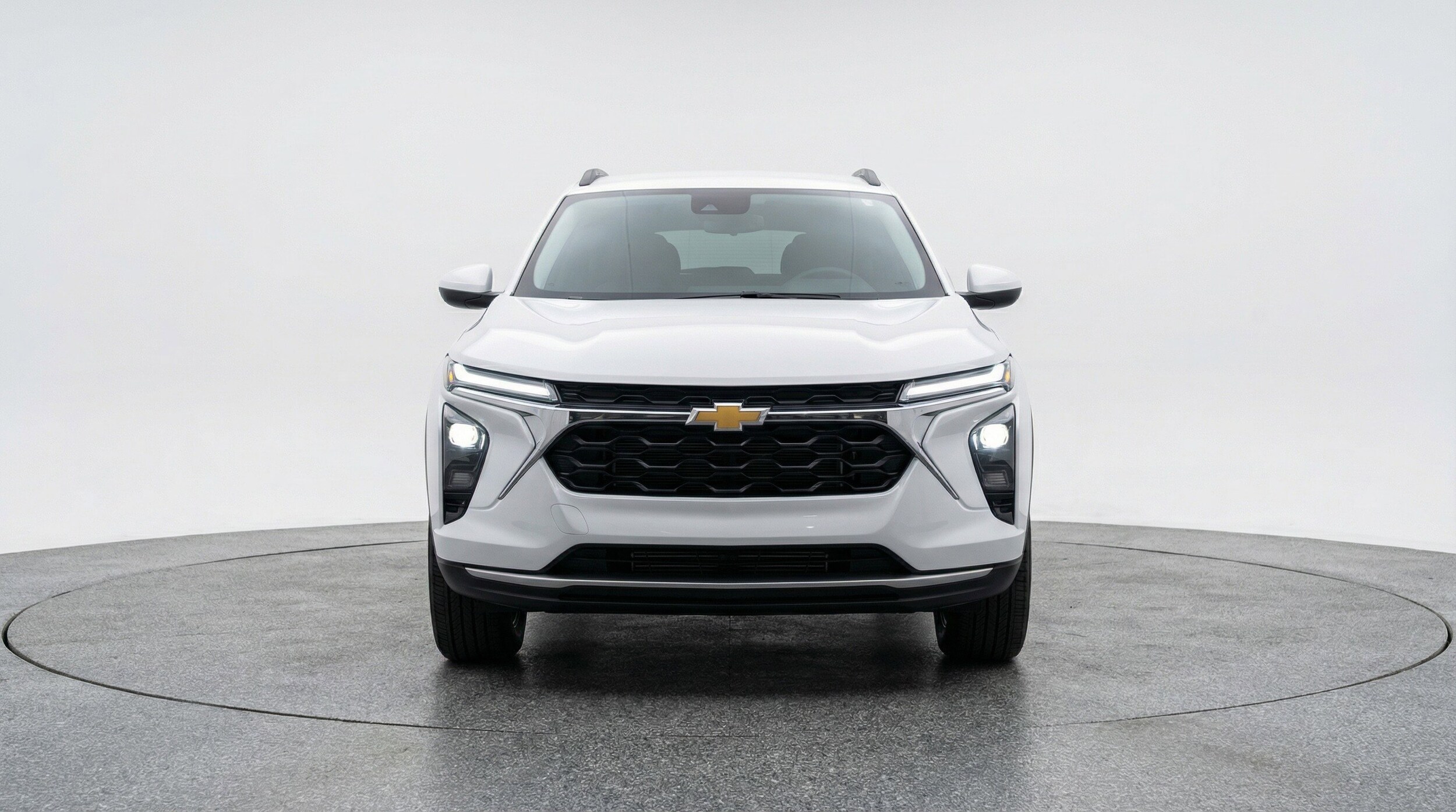 Thumbnail: 2025 Chevrolet Trax - 2