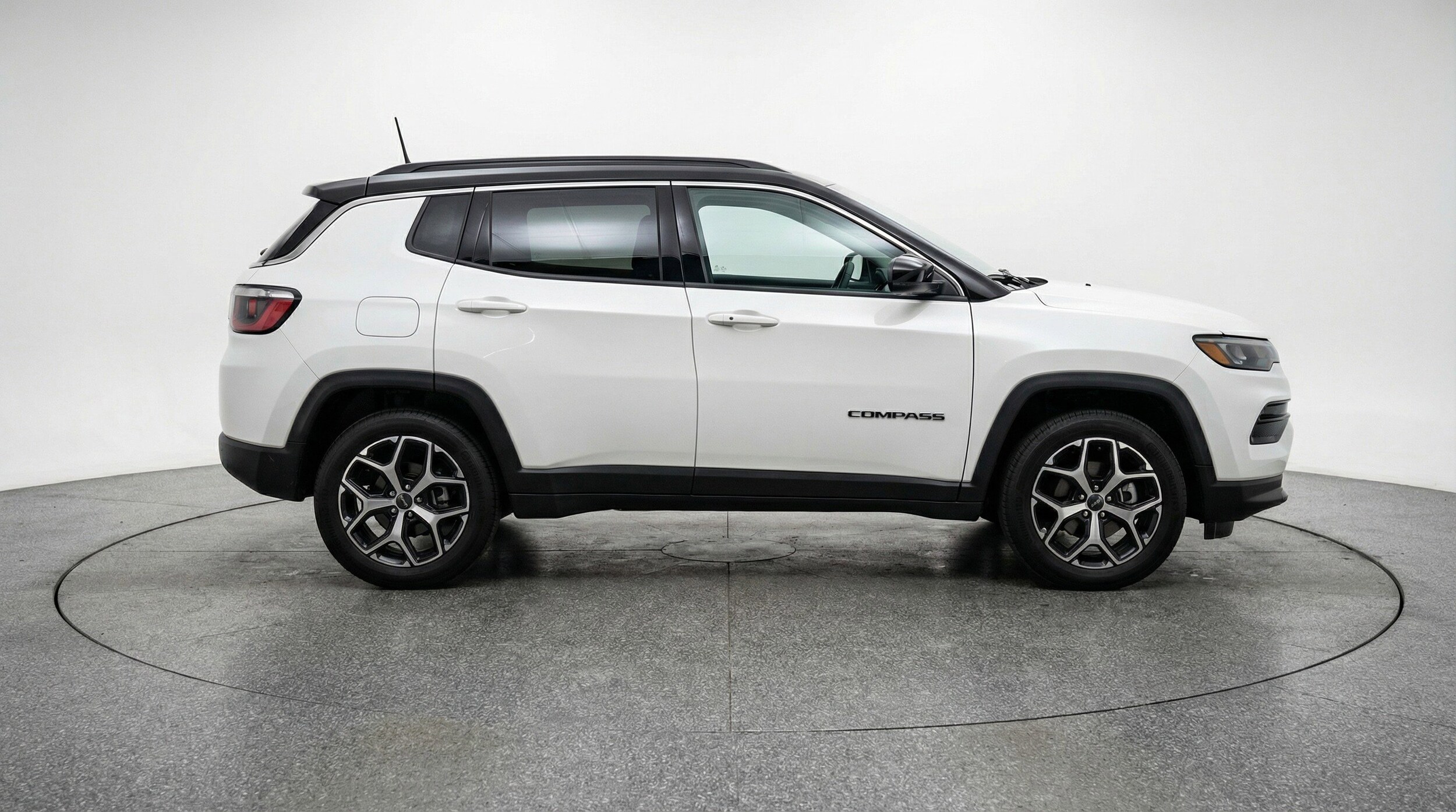 Thumbnail: 2025 Jeep Compass - 11