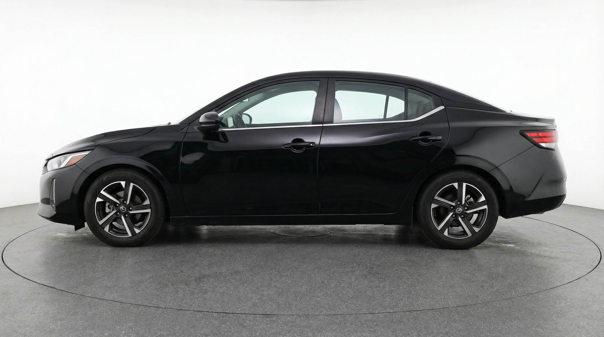 Thumbnail: 2025 Nissan Sentra - 4