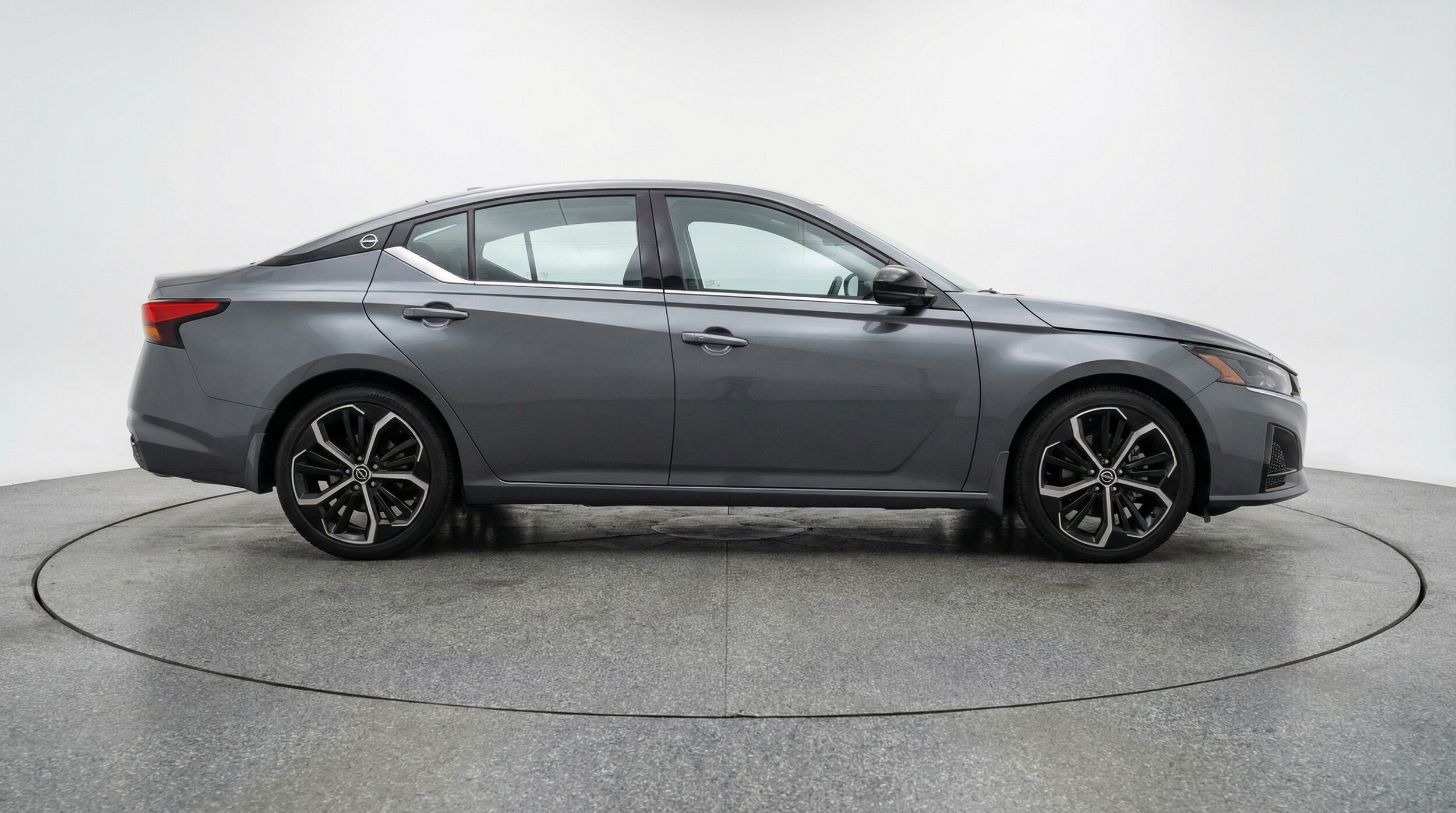 Thumbnail: 2025 Nissan Altima - 8