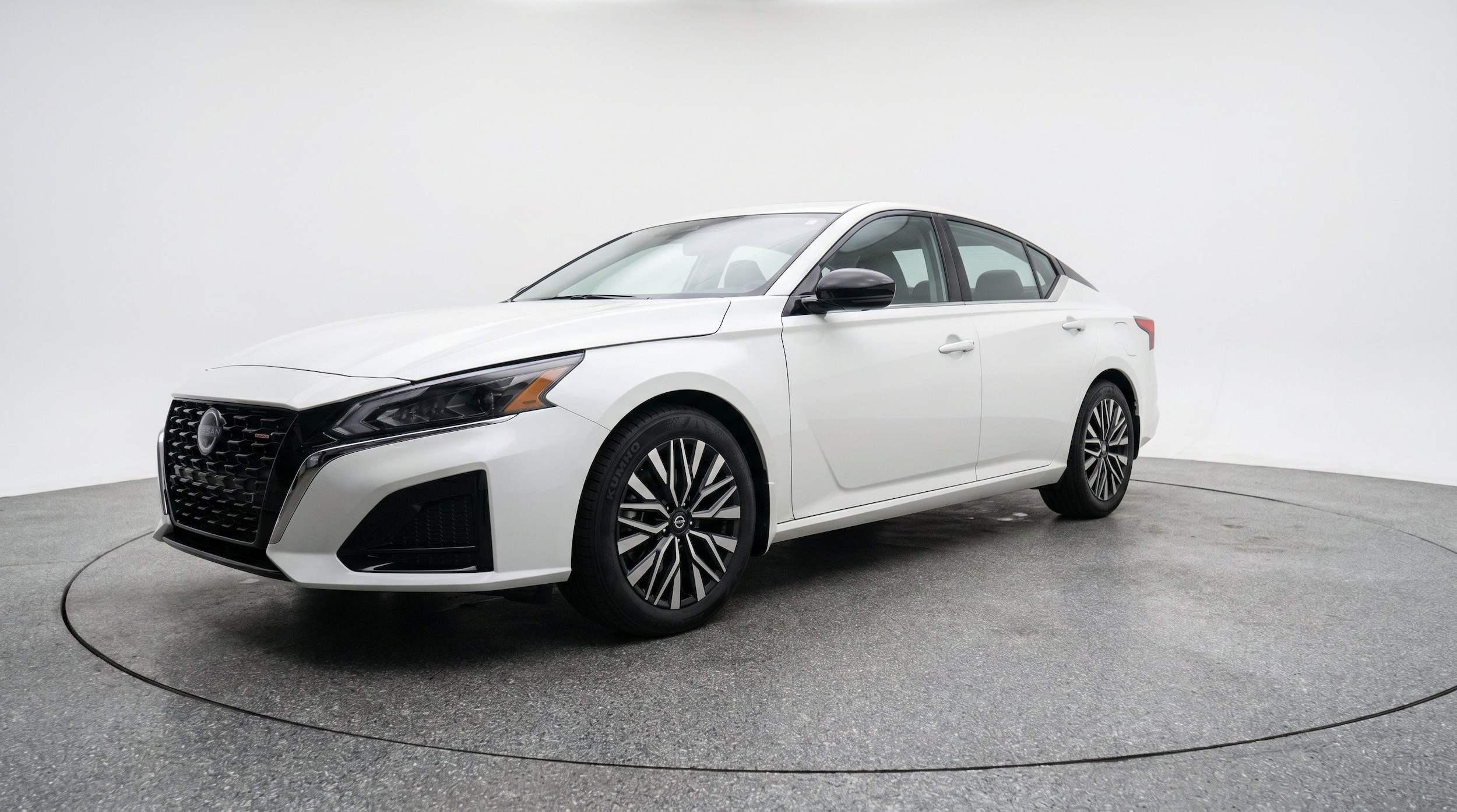 Thumbnail: 2026 Nissan Altima - 3