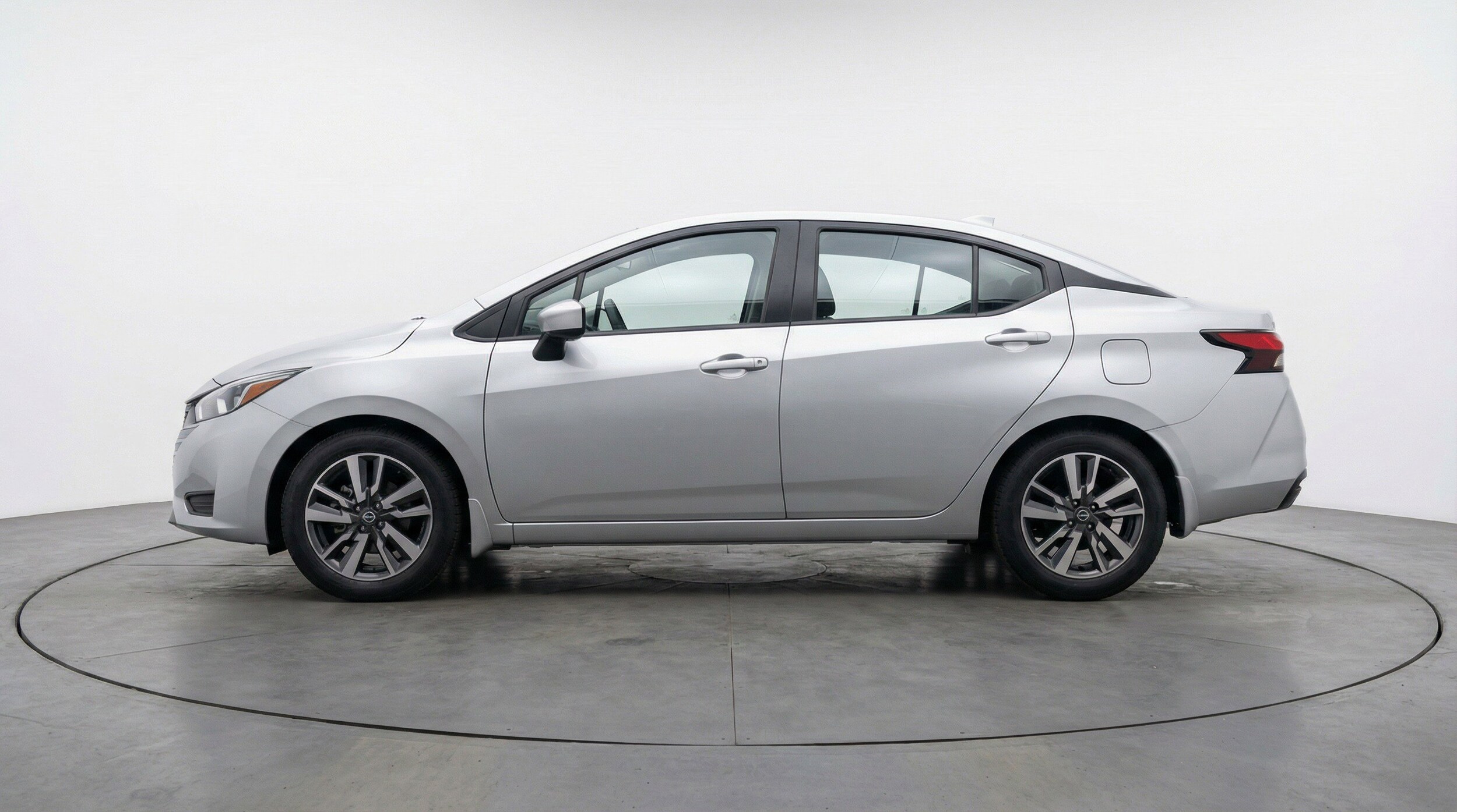 Thumbnail: 2025 Nissan Versa - 5
