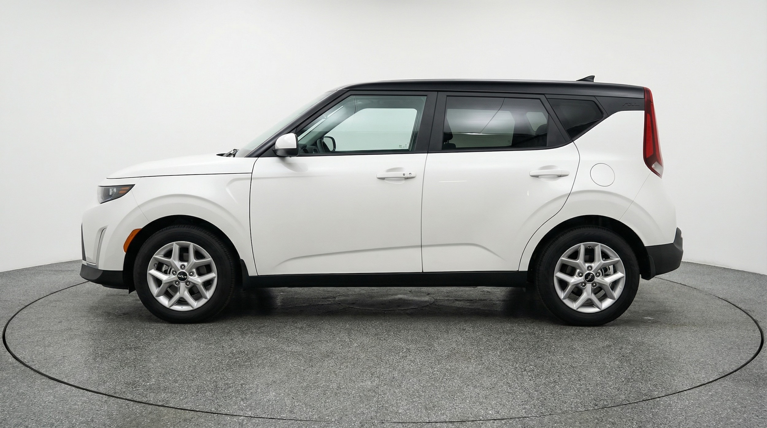 Thumbnail: 2025 Kia Soul - 4