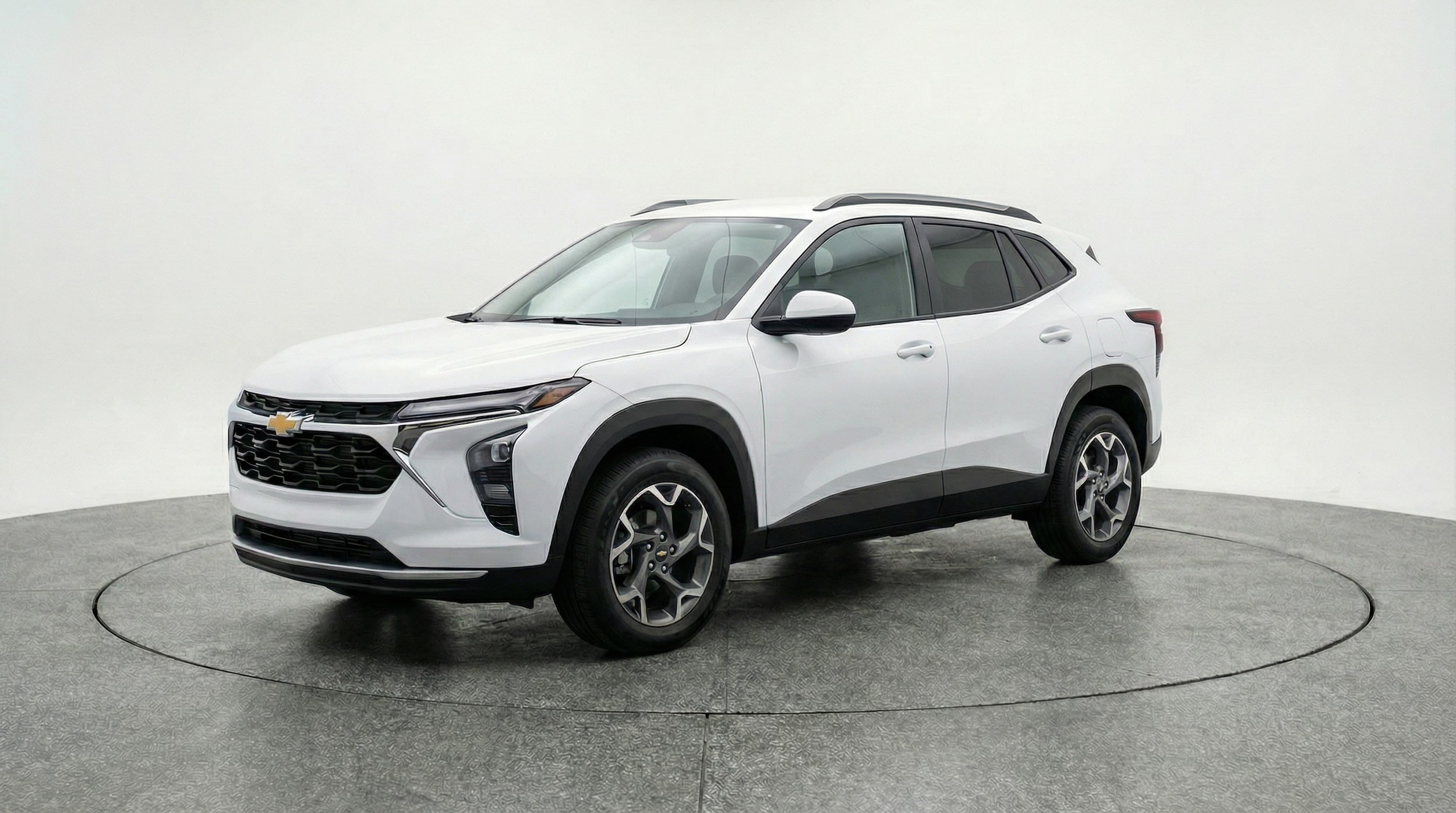 Thumbnail: 2025 Chevrolet Trax - 3