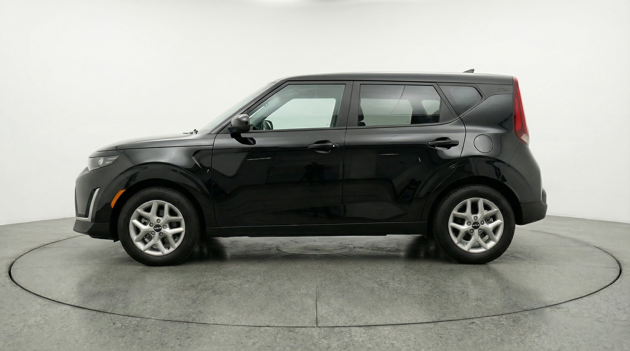 Thumbnail: 2025 Kia Soul - 4