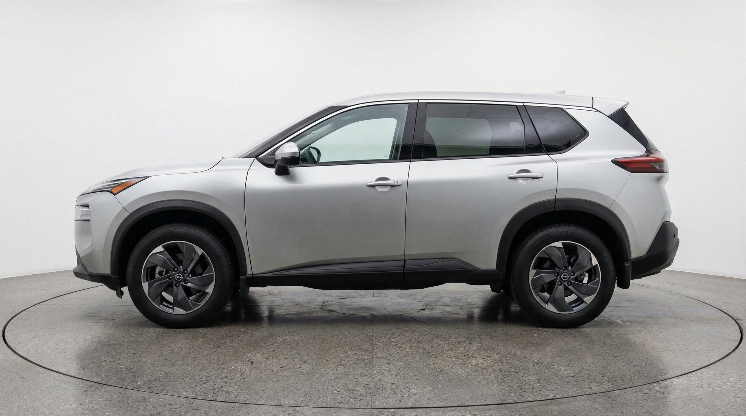 Thumbnail: 2025 Nissan Rogue - 5