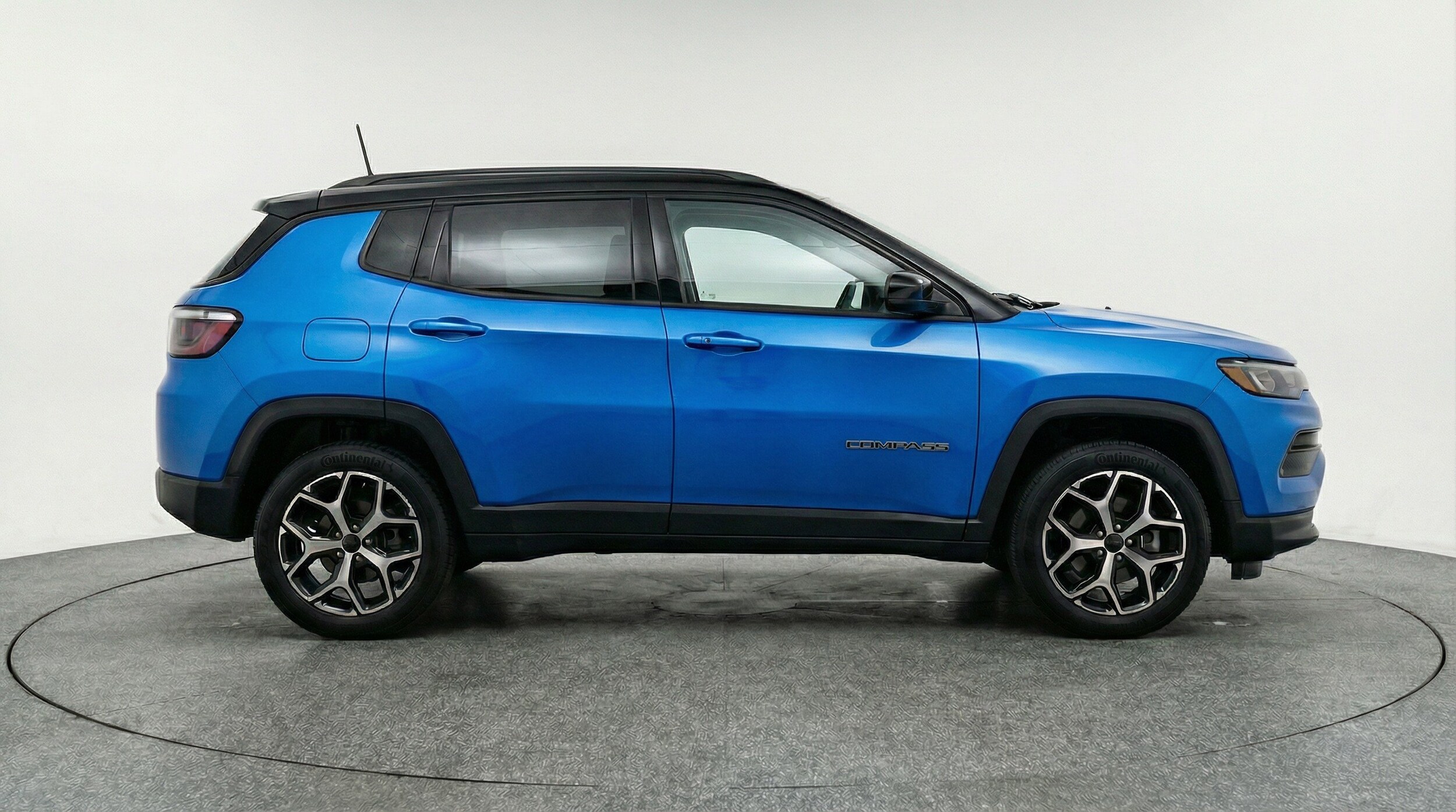 Thumbnail: 2025 Jeep Compass - 11