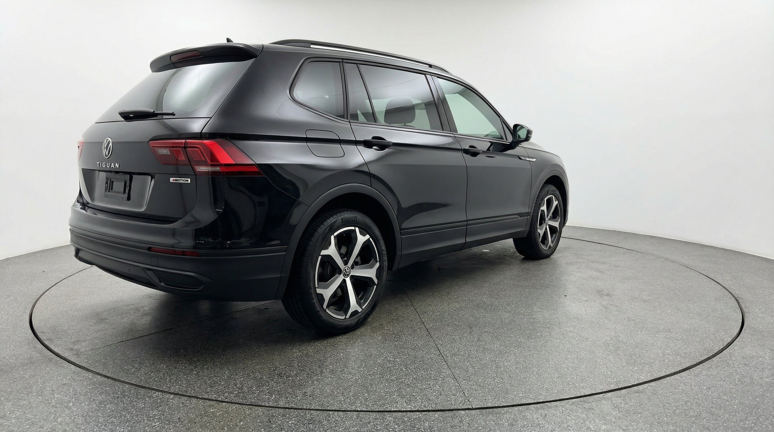 Thumbnail: 2026 Volkswagen Tiguan - 9