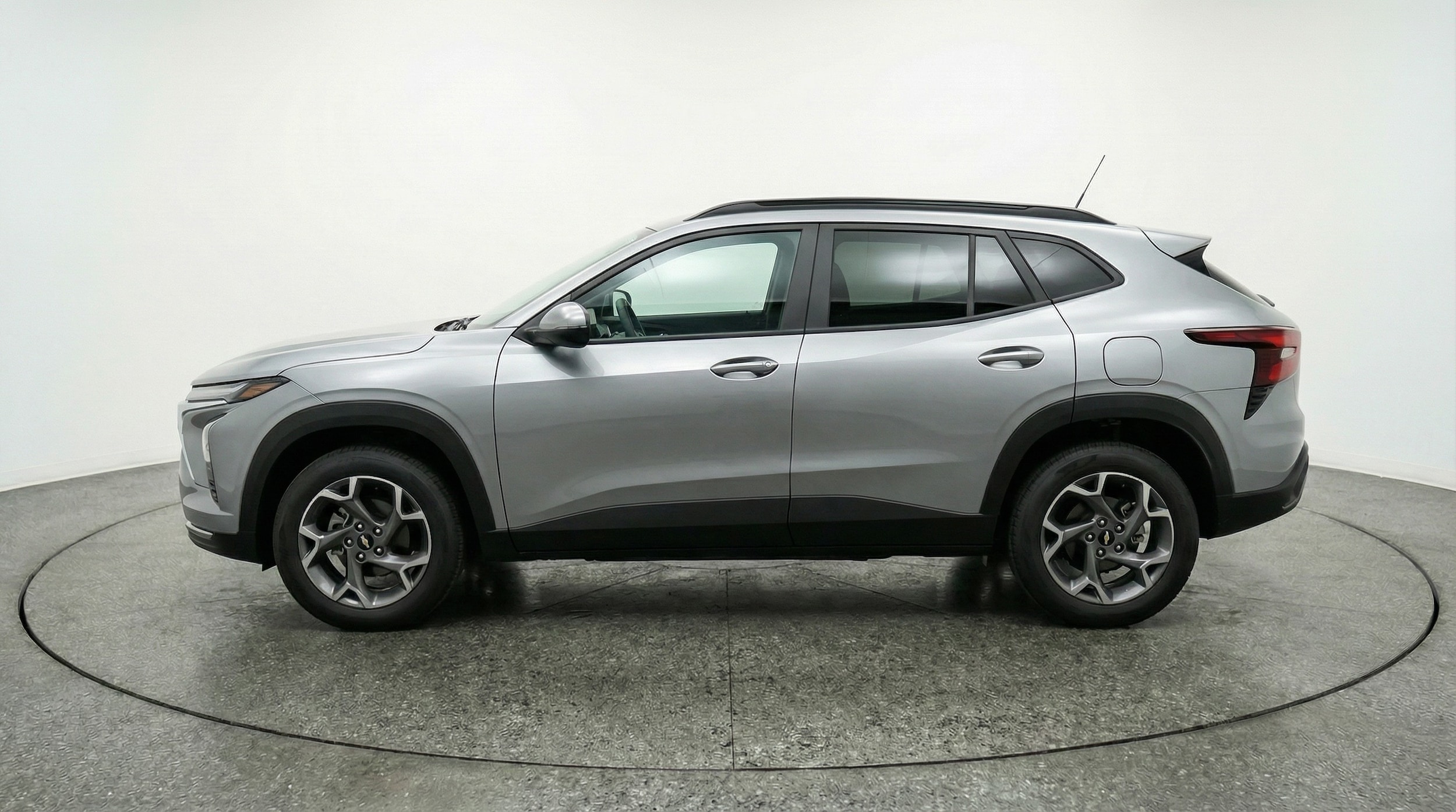 Thumbnail: 2025 Chevrolet Trax - 4