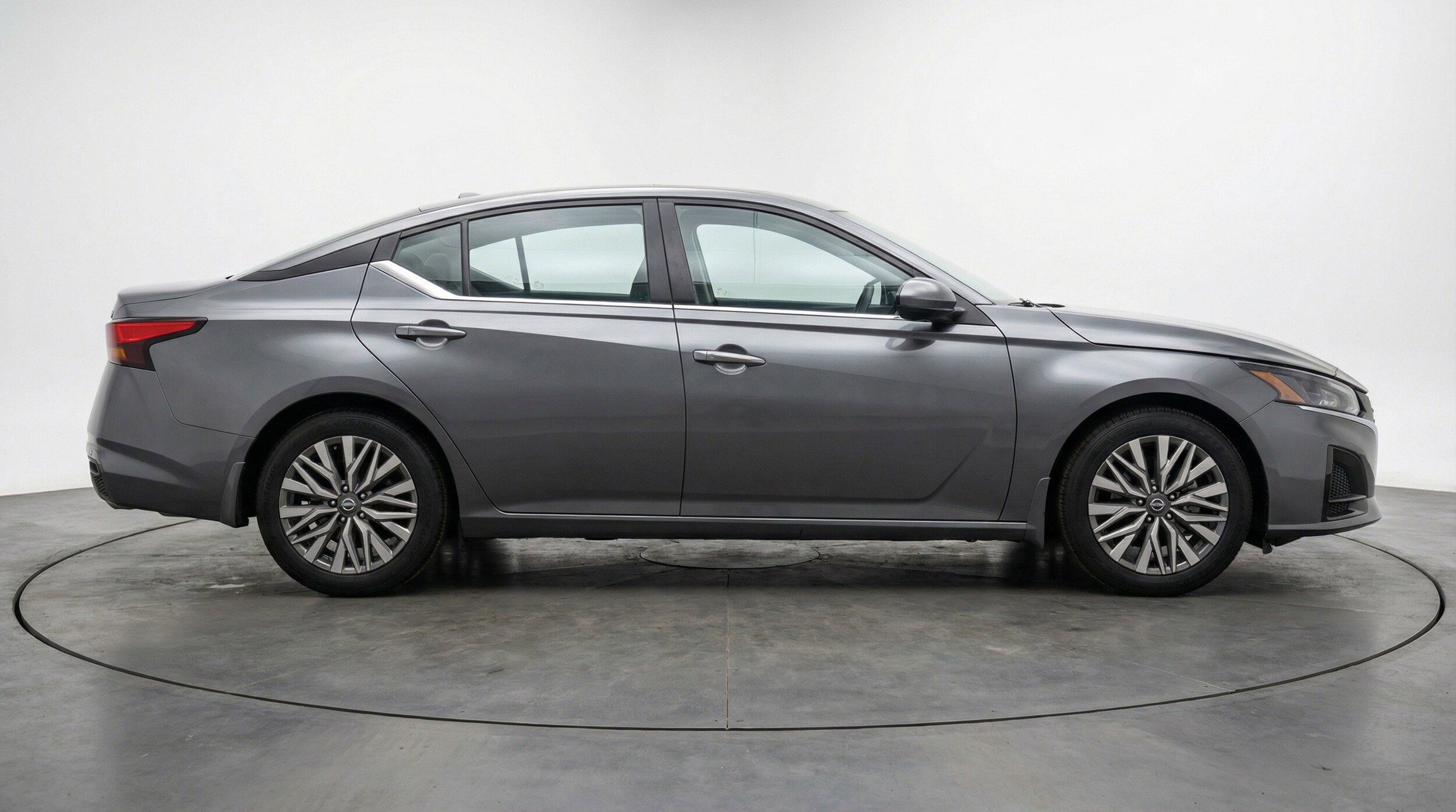 Thumbnail: 2025 Nissan Altima - 11