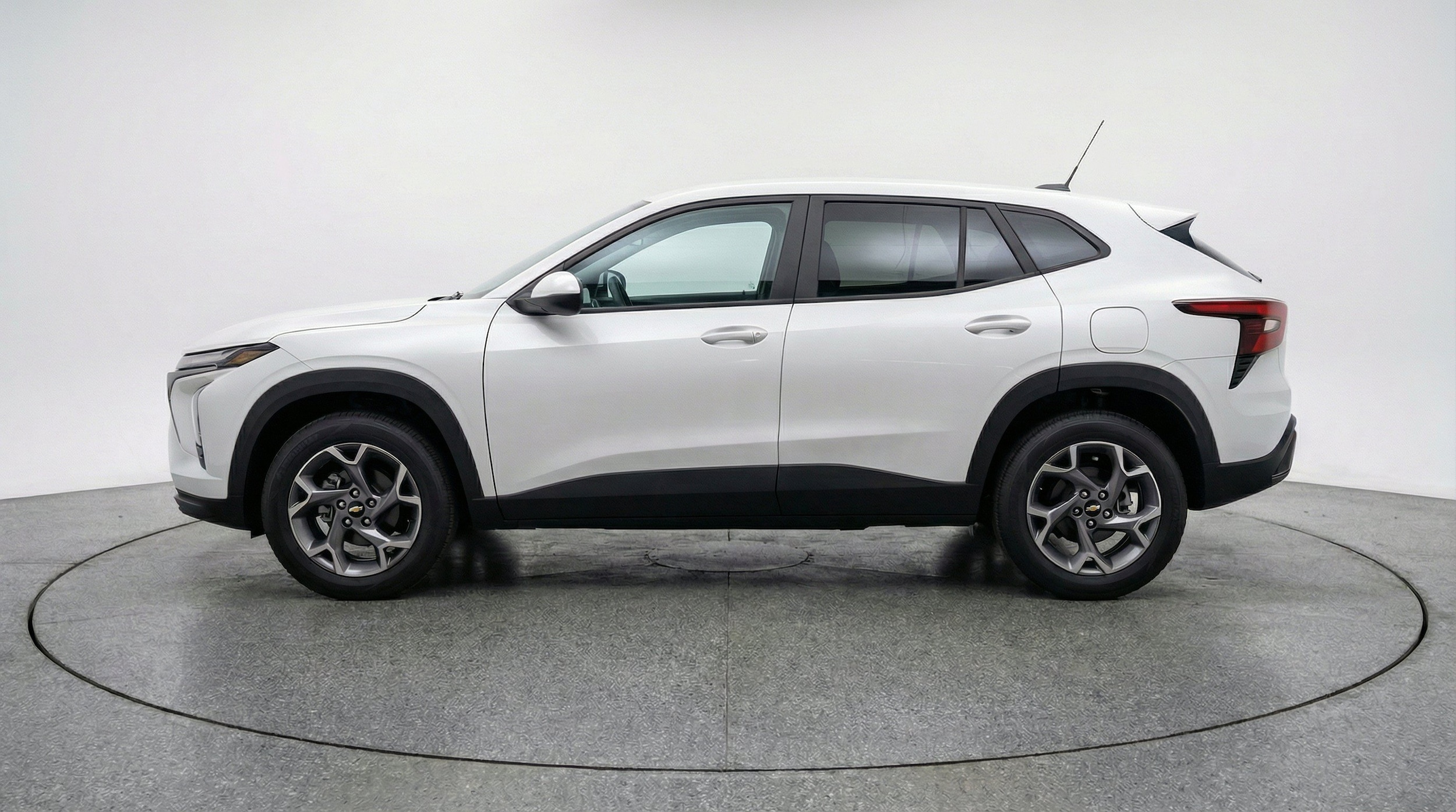 Thumbnail: 2025 Chevrolet Trax - 5