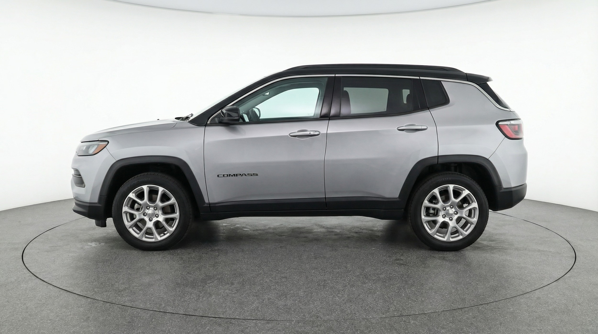 Thumbnail: 2025 Jeep Compass - 4