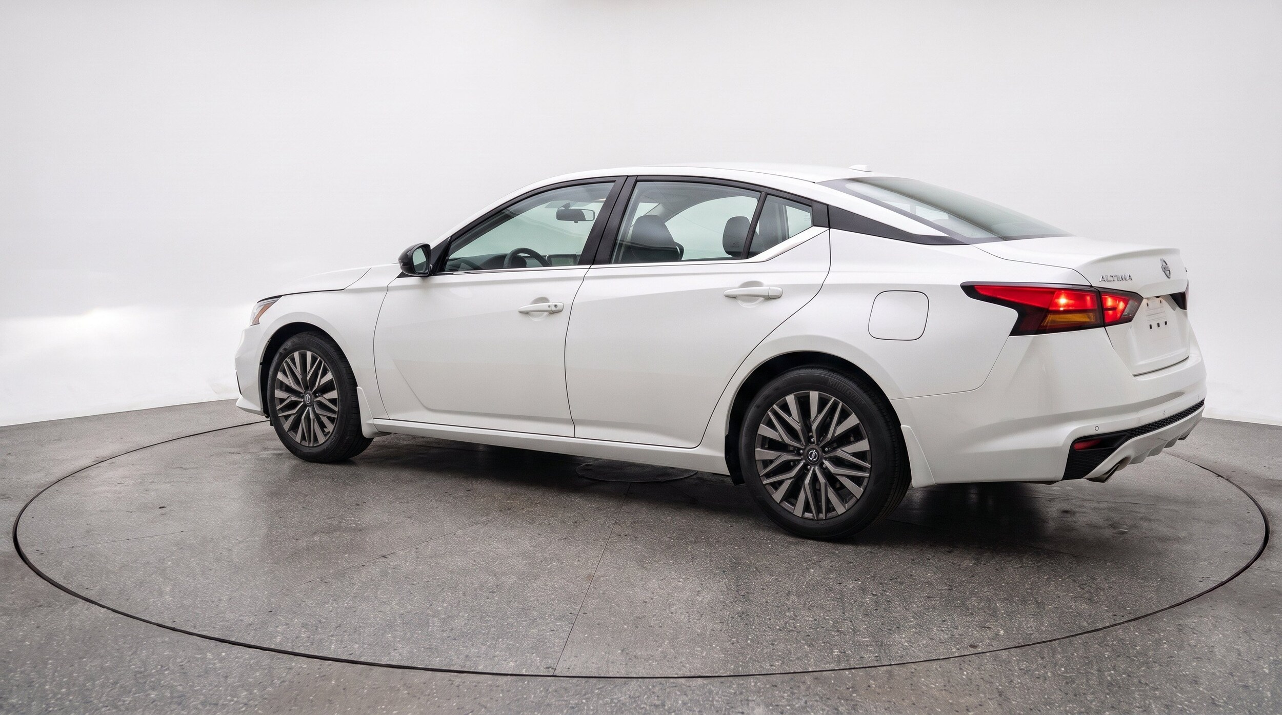 Thumbnail: 2026 Nissan Altima - 6