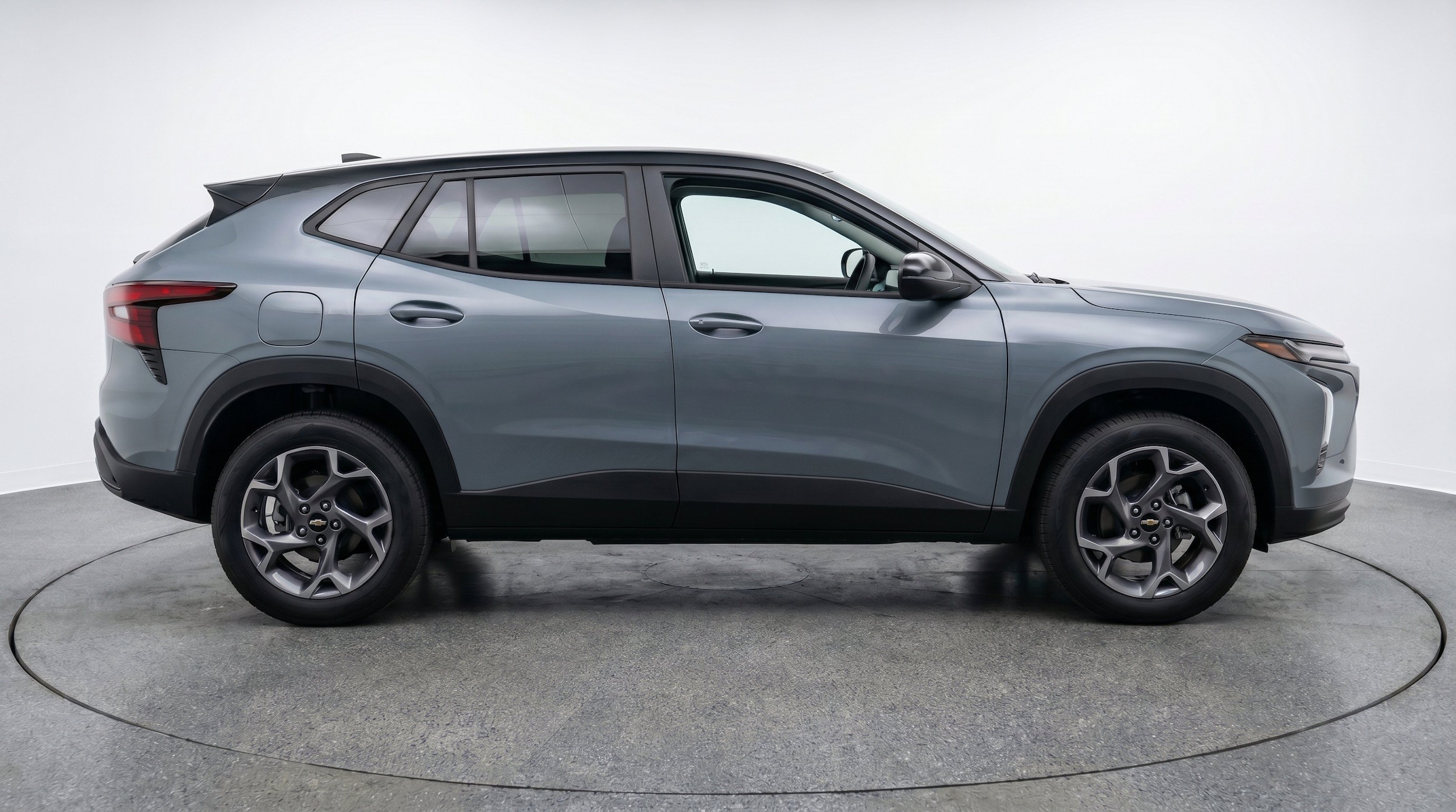 Thumbnail: 2025 Chevrolet Trax - 11