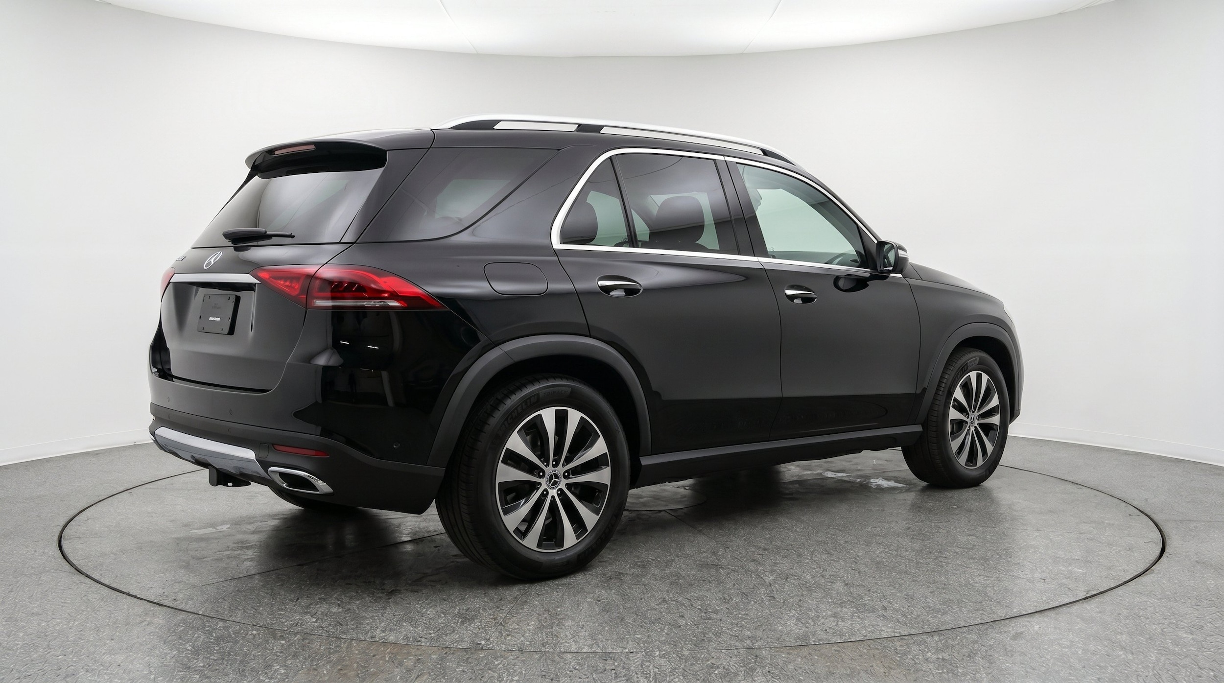 Thumbnail: 2026 Mercedes-Benz GLE - 9