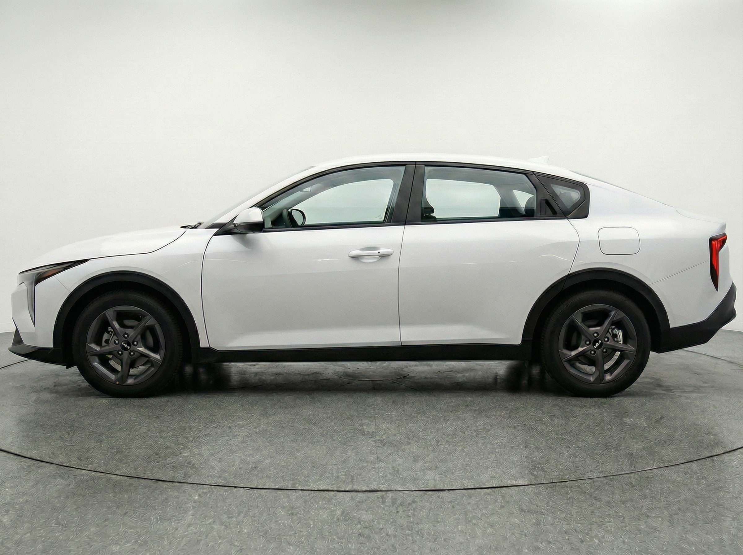 Thumbnail: 2025 Kia K4 - 4