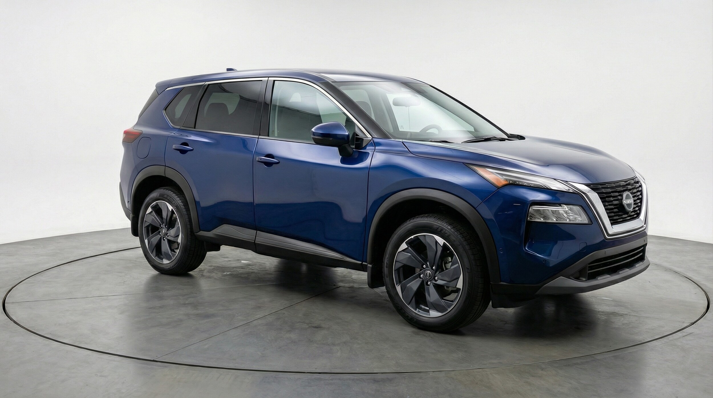 Thumbnail: 2025 Nissan Rogue - 1