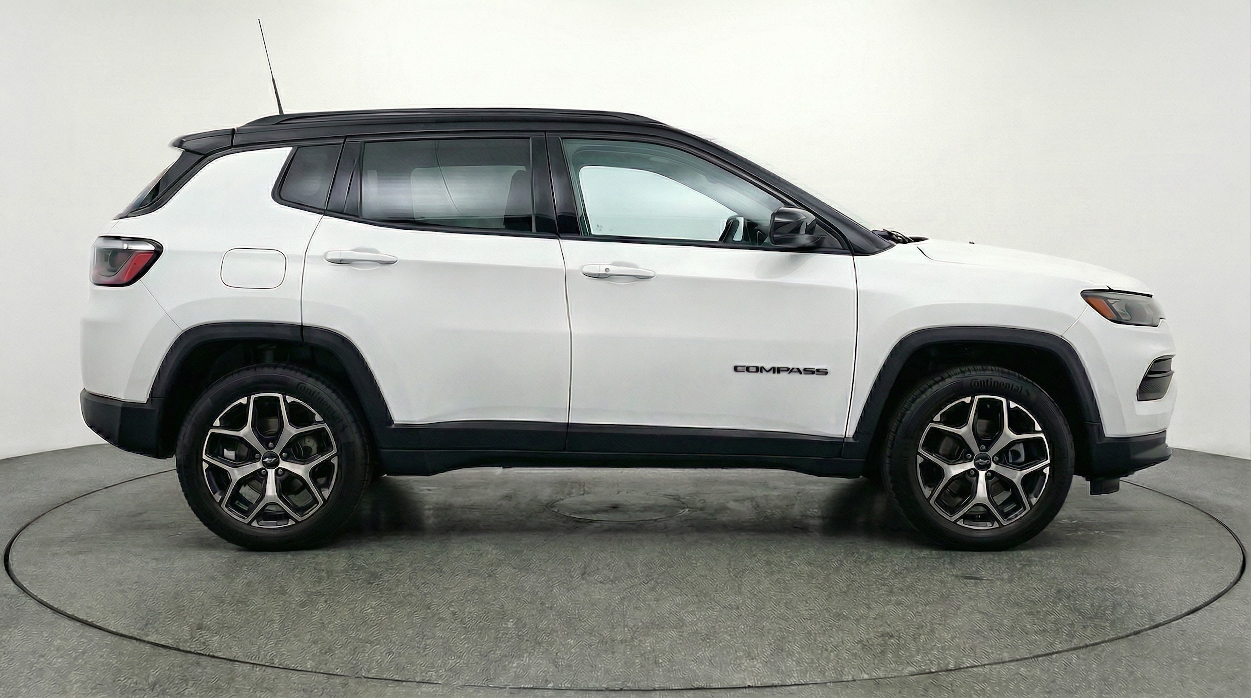 Thumbnail: 2025 Jeep Compass - 8