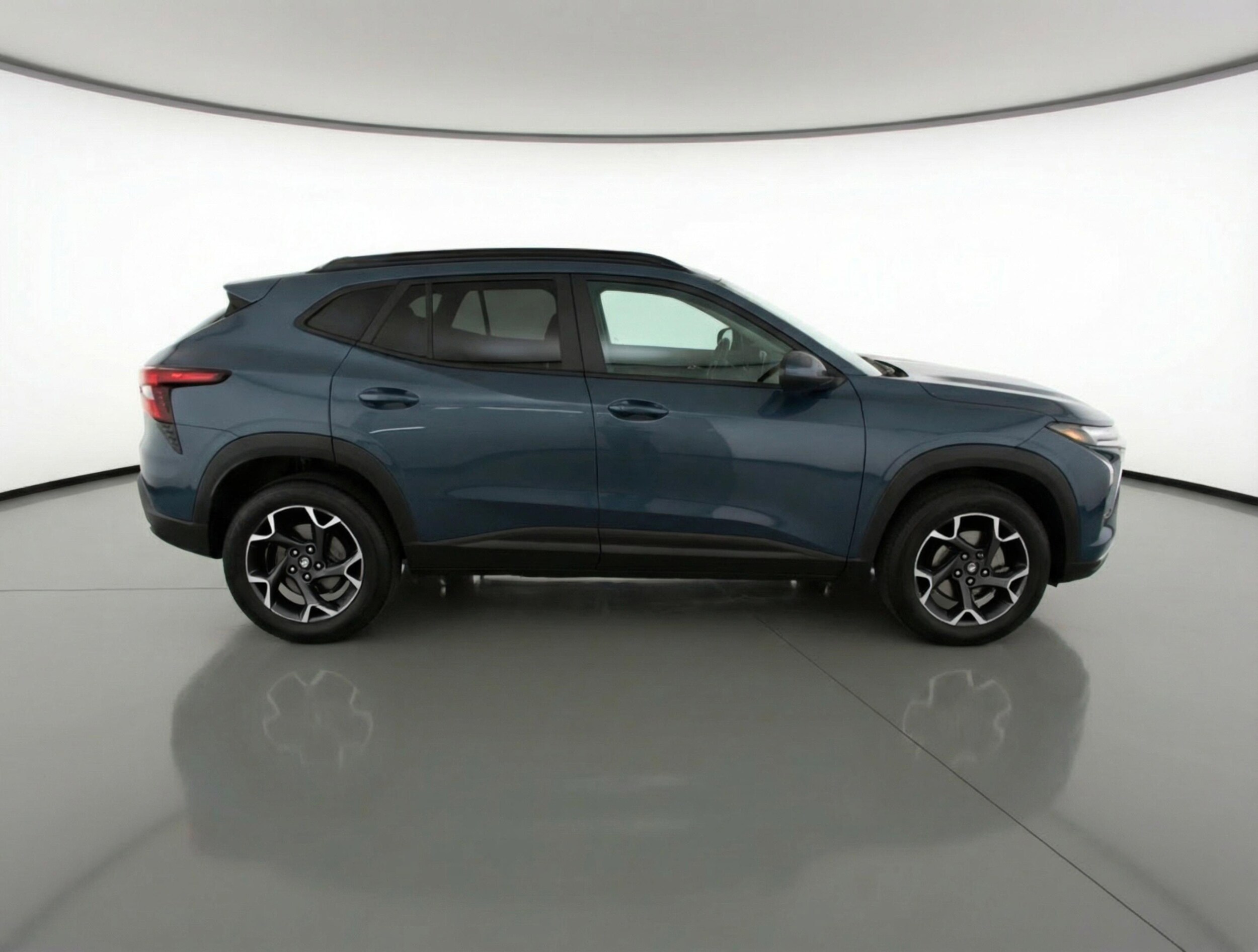 Thumbnail: 2025 Chevrolet Trax - 11