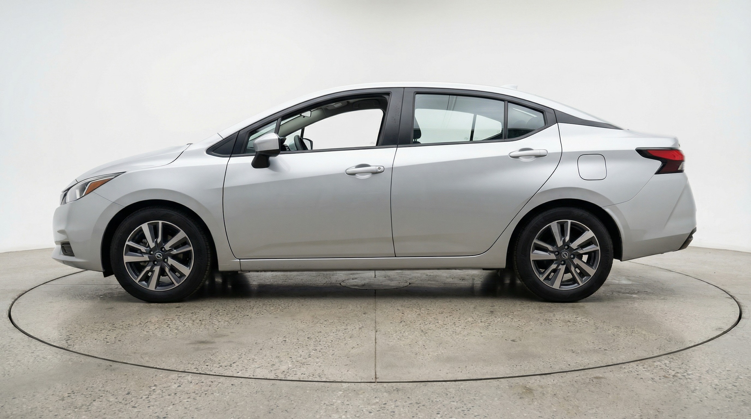 Thumbnail: 2025 Nissan Versa - 4