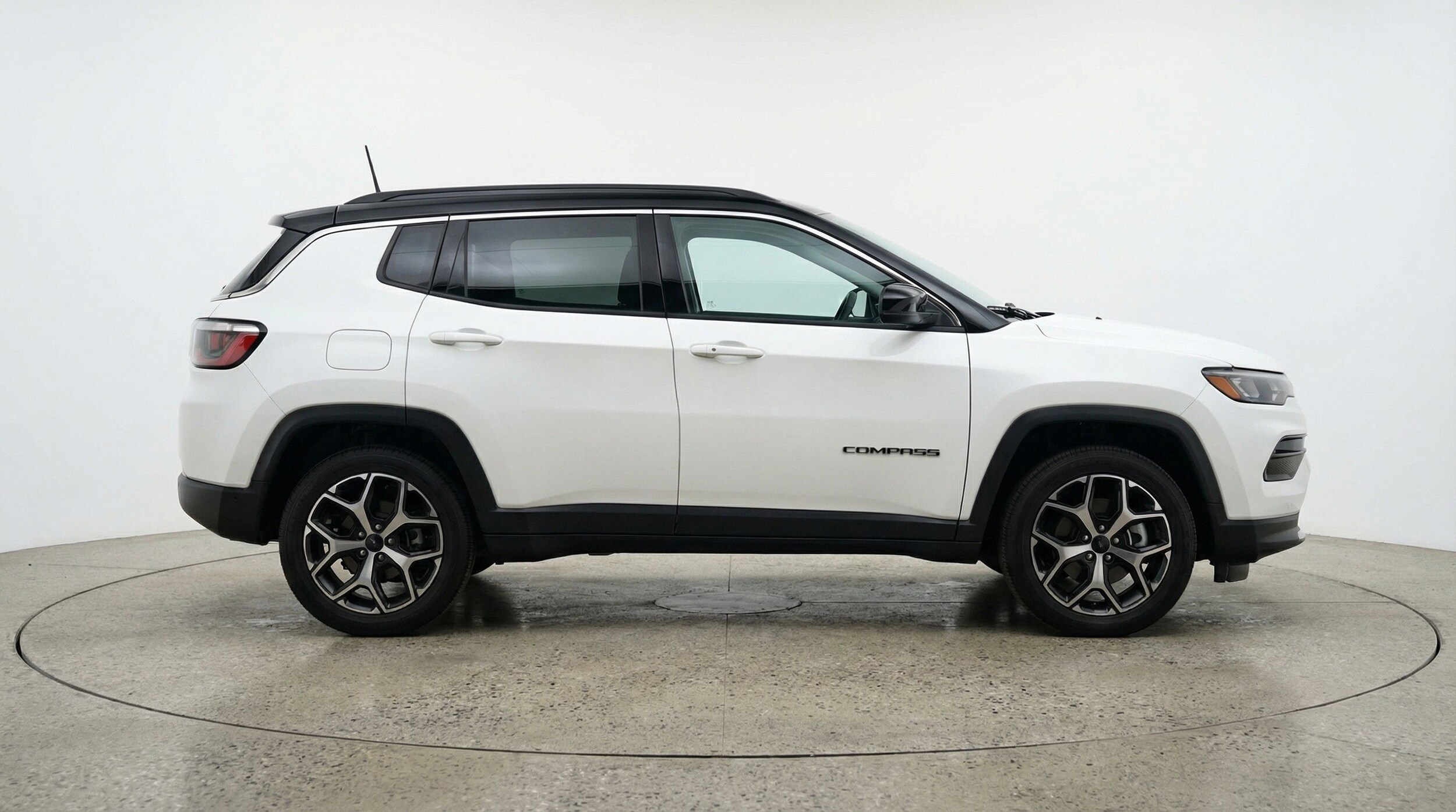 Thumbnail: 2025 Jeep Compass - 11