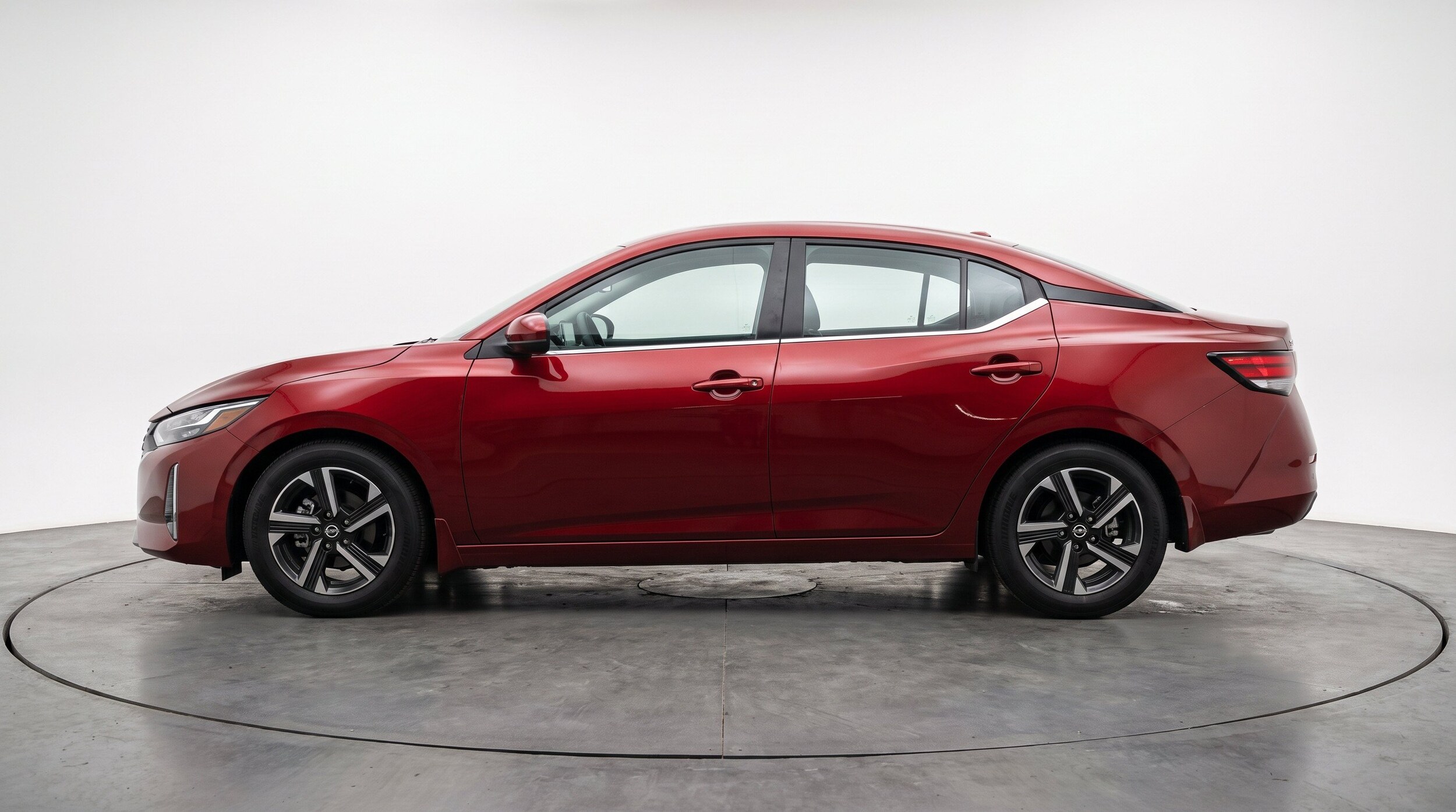 Thumbnail: 2025 Nissan Sentra - 5