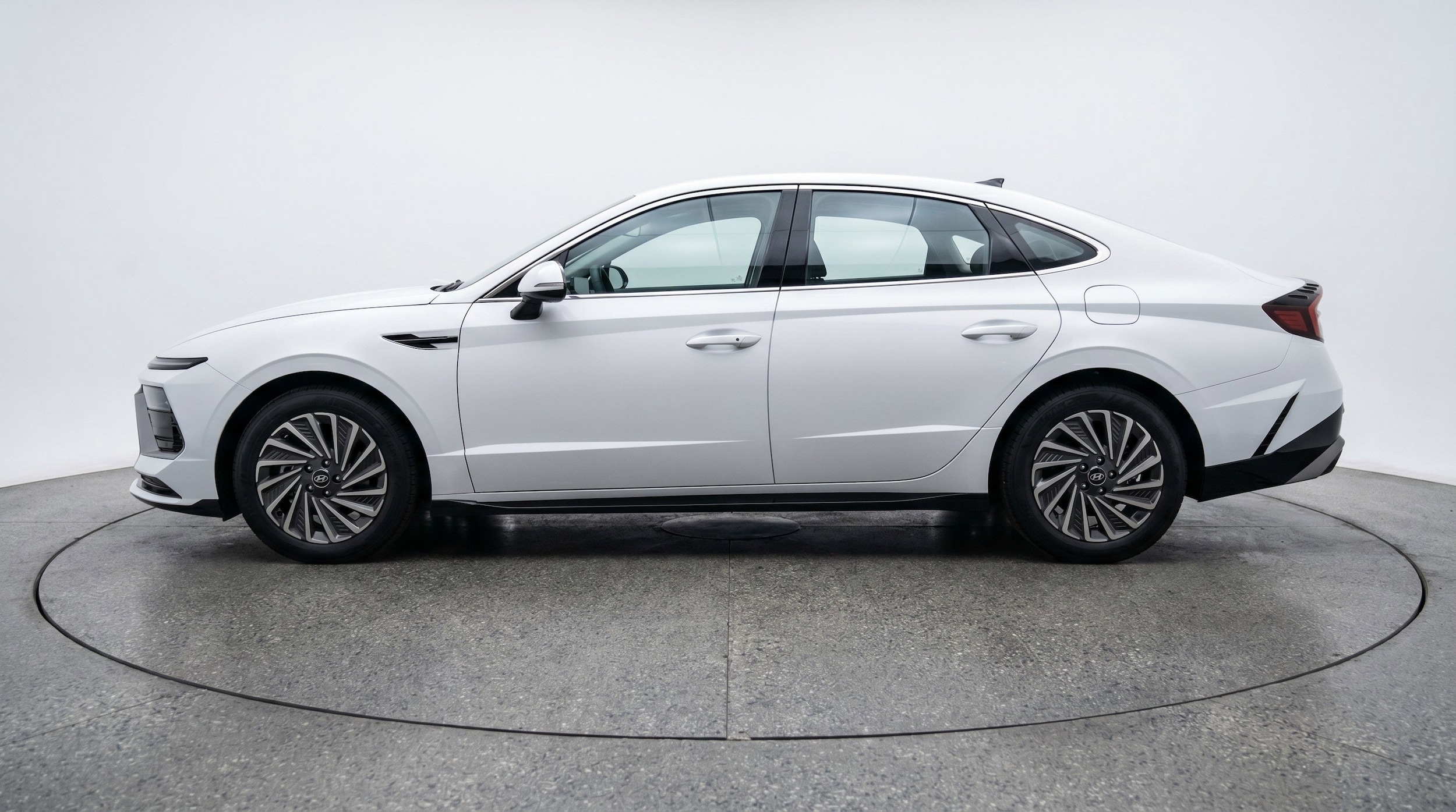Thumbnail: 2025 Hyundai Sonata - 5
