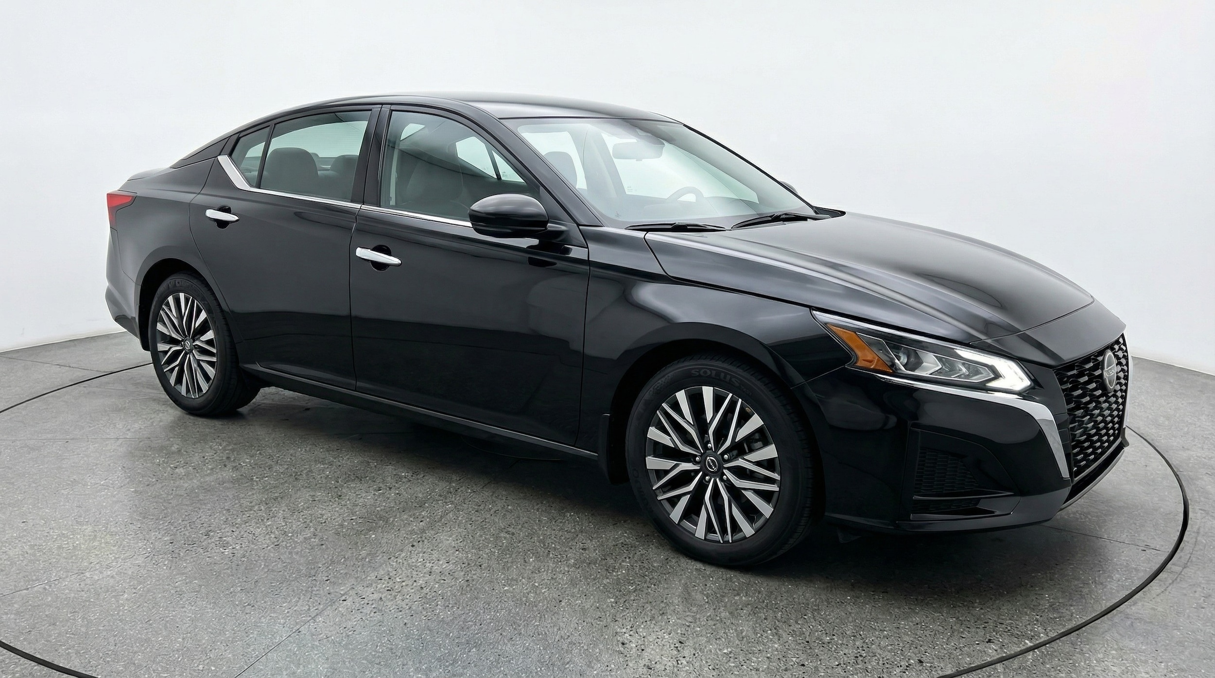 Thumbnail: 2025 Nissan Altima - 1