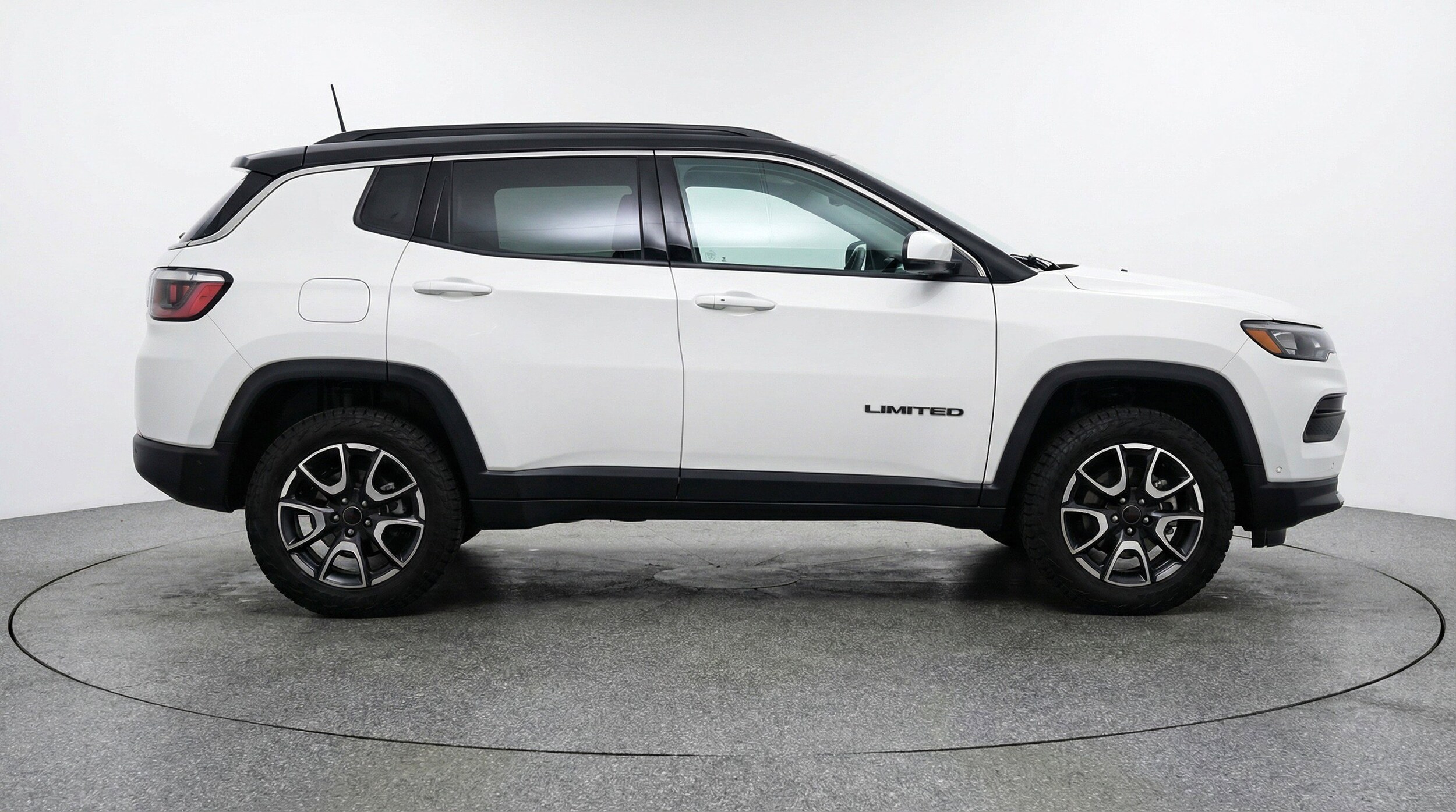 Thumbnail: 2025 Jeep Compass - 11