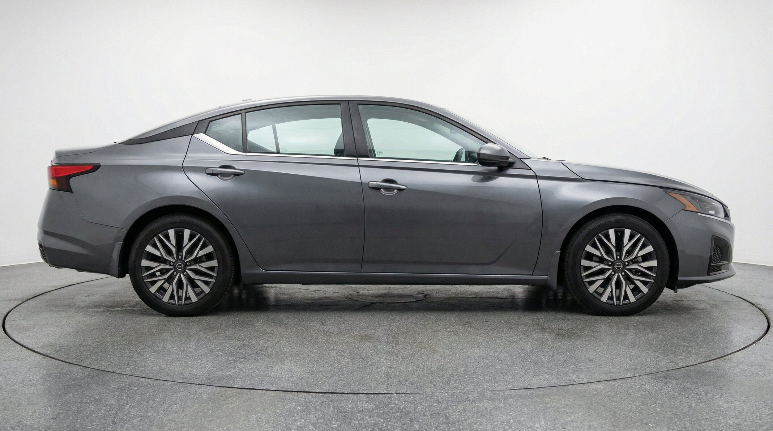 Thumbnail: 2025 Nissan Altima - 11