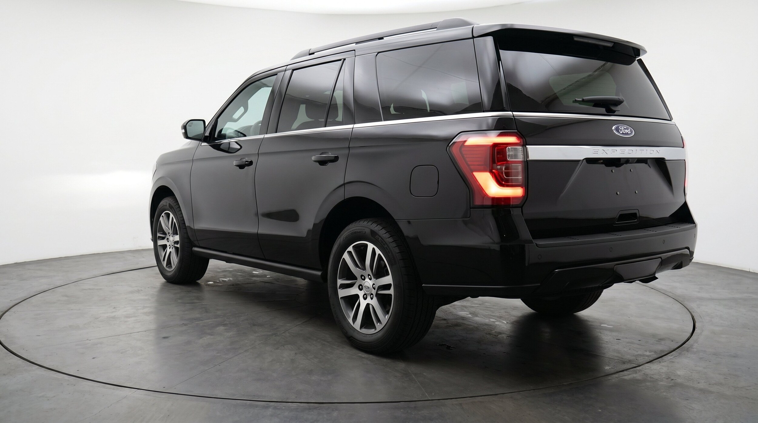 Thumbnail: 2024 Ford Expedition - 6