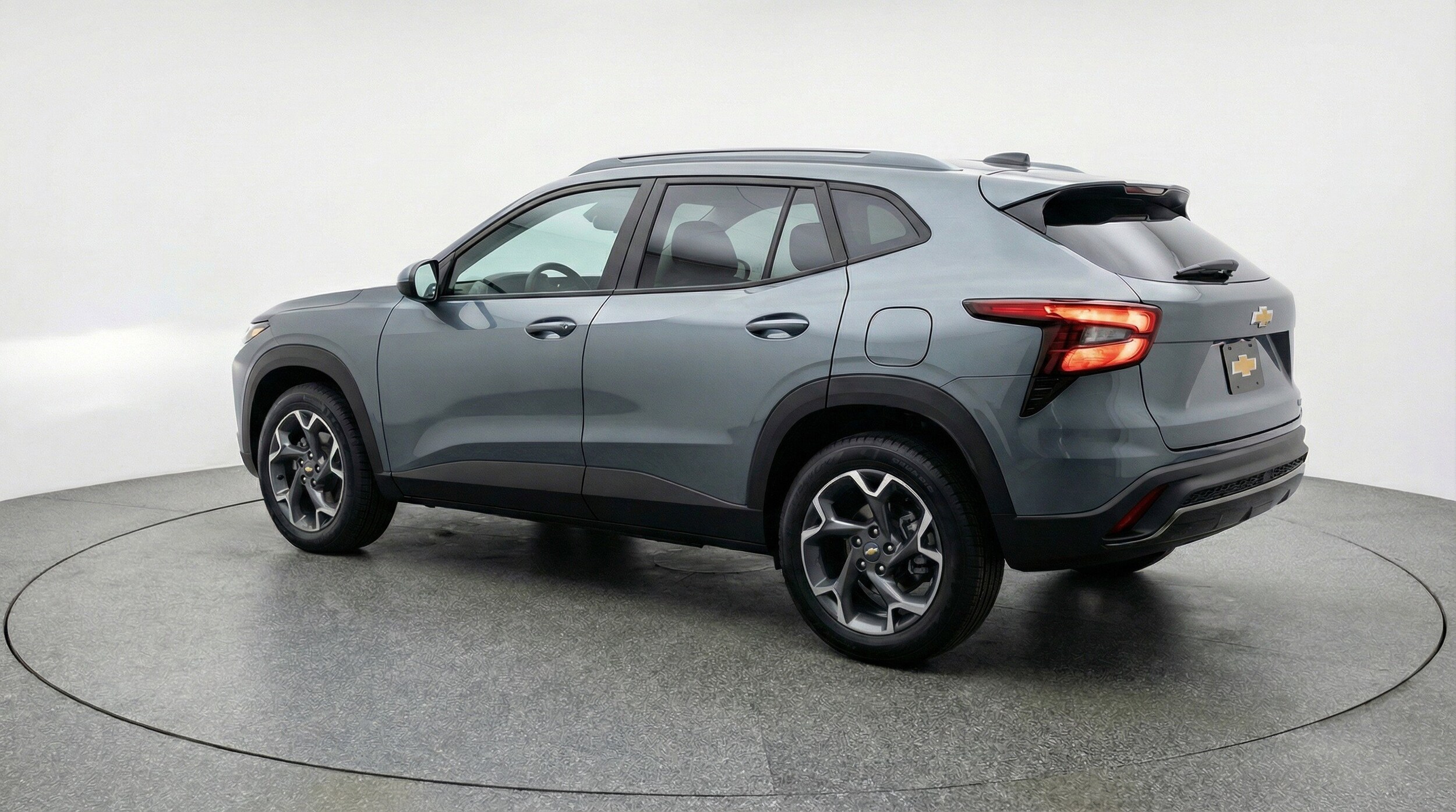 Thumbnail: 2025 Chevrolet Trax - 6