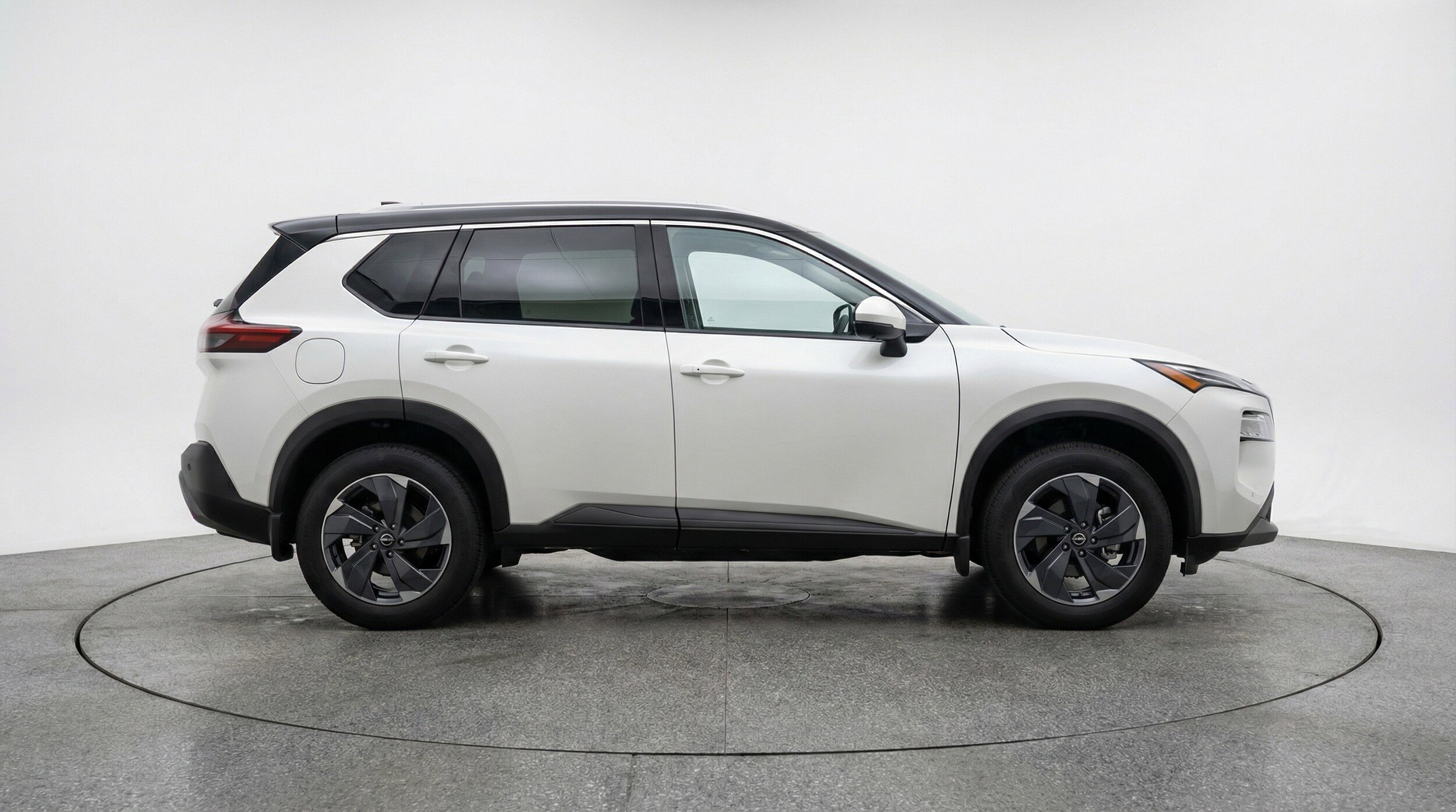 Thumbnail: 2025 Nissan Rogue - 11