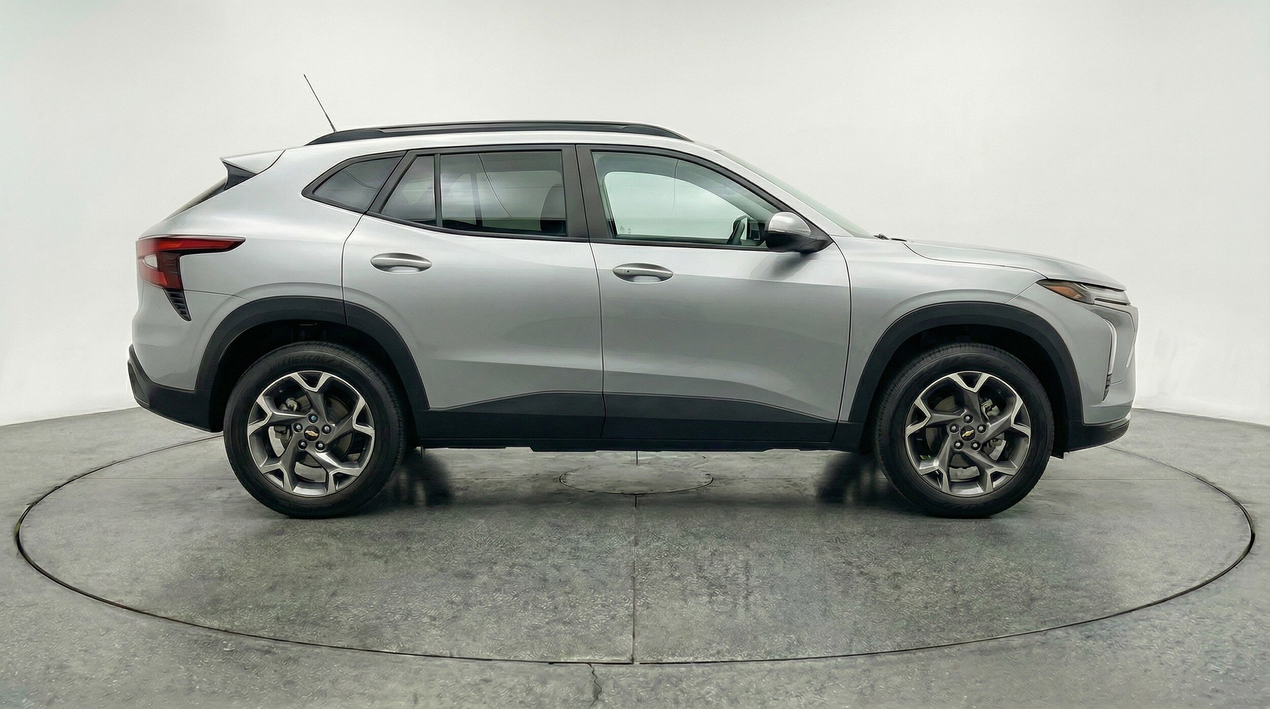 Thumbnail: 2025 Chevrolet Trax - 11