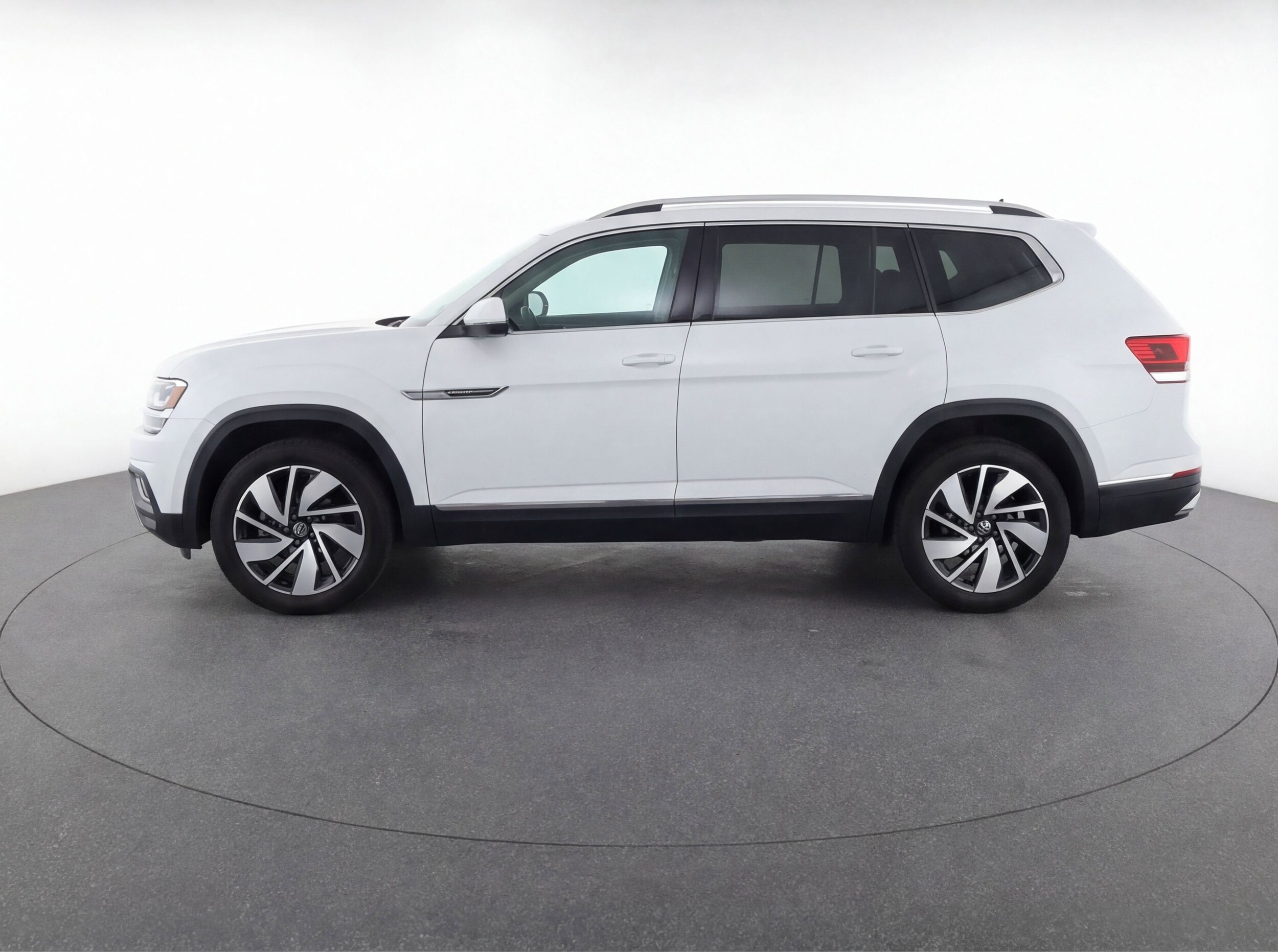 Thumbnail: 2024 Volkswagen Atlas - 5