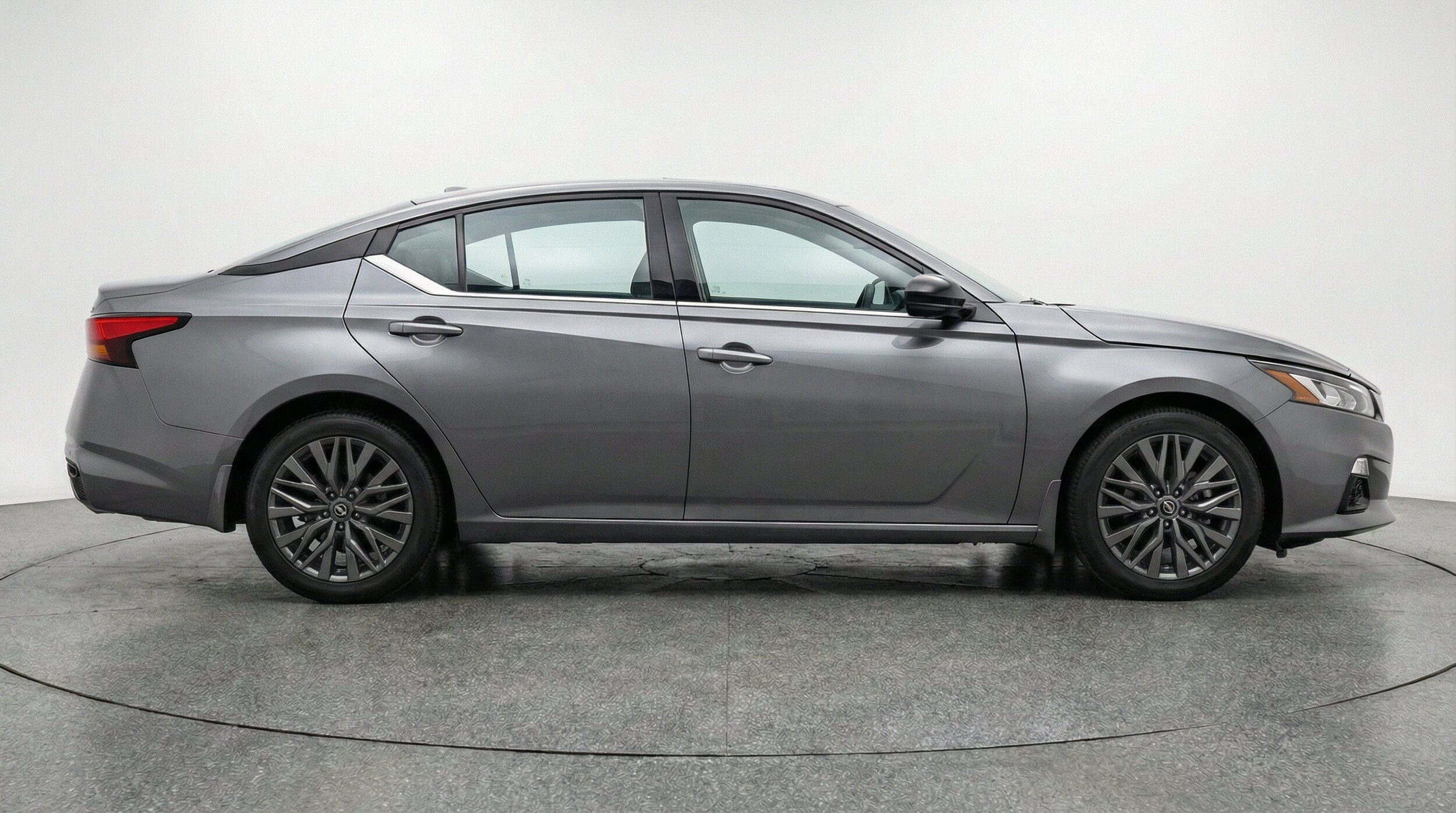 Thumbnail: 2025 Nissan Altima - 11