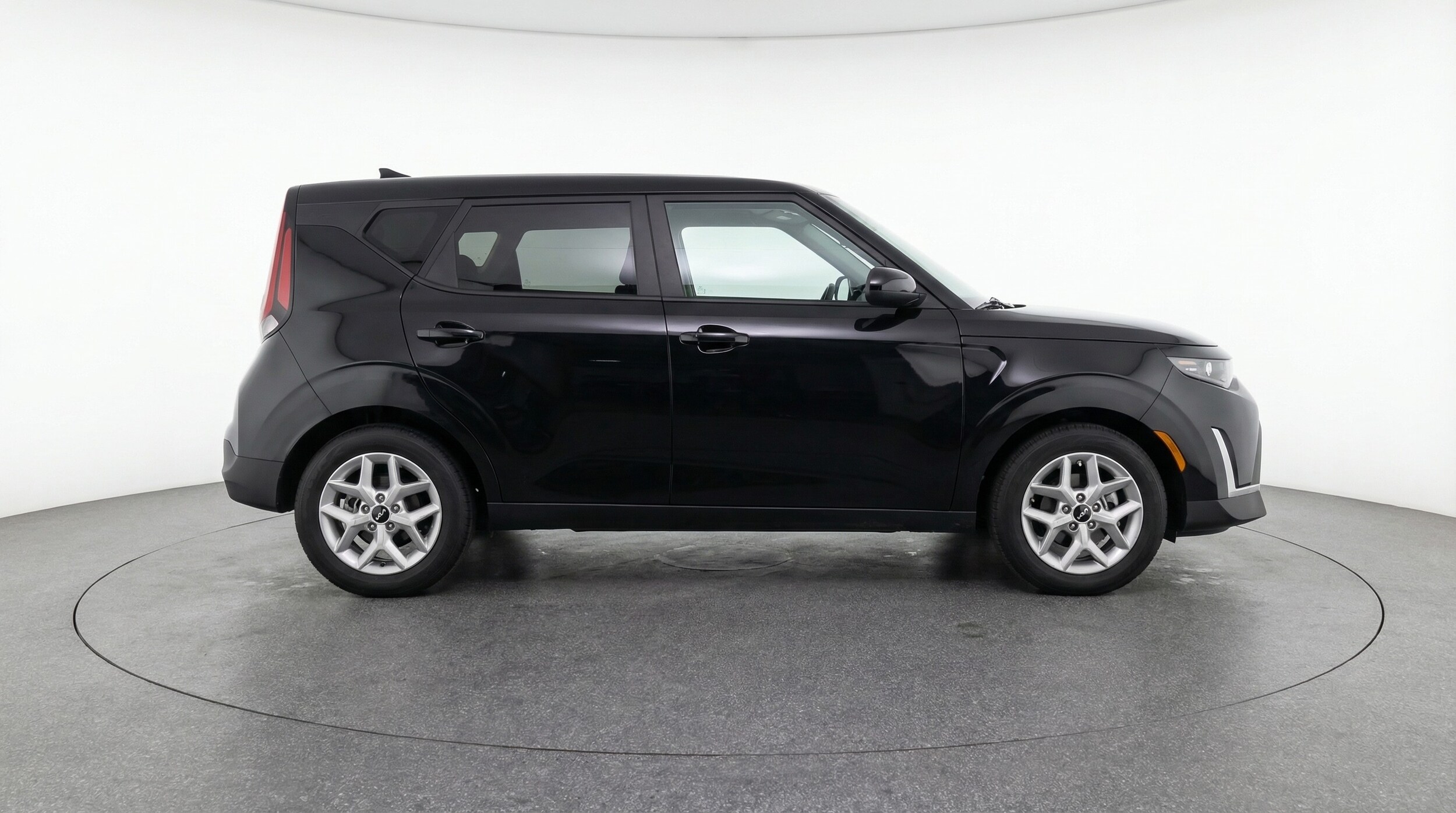 Thumbnail: 2025 Kia Soul - 8