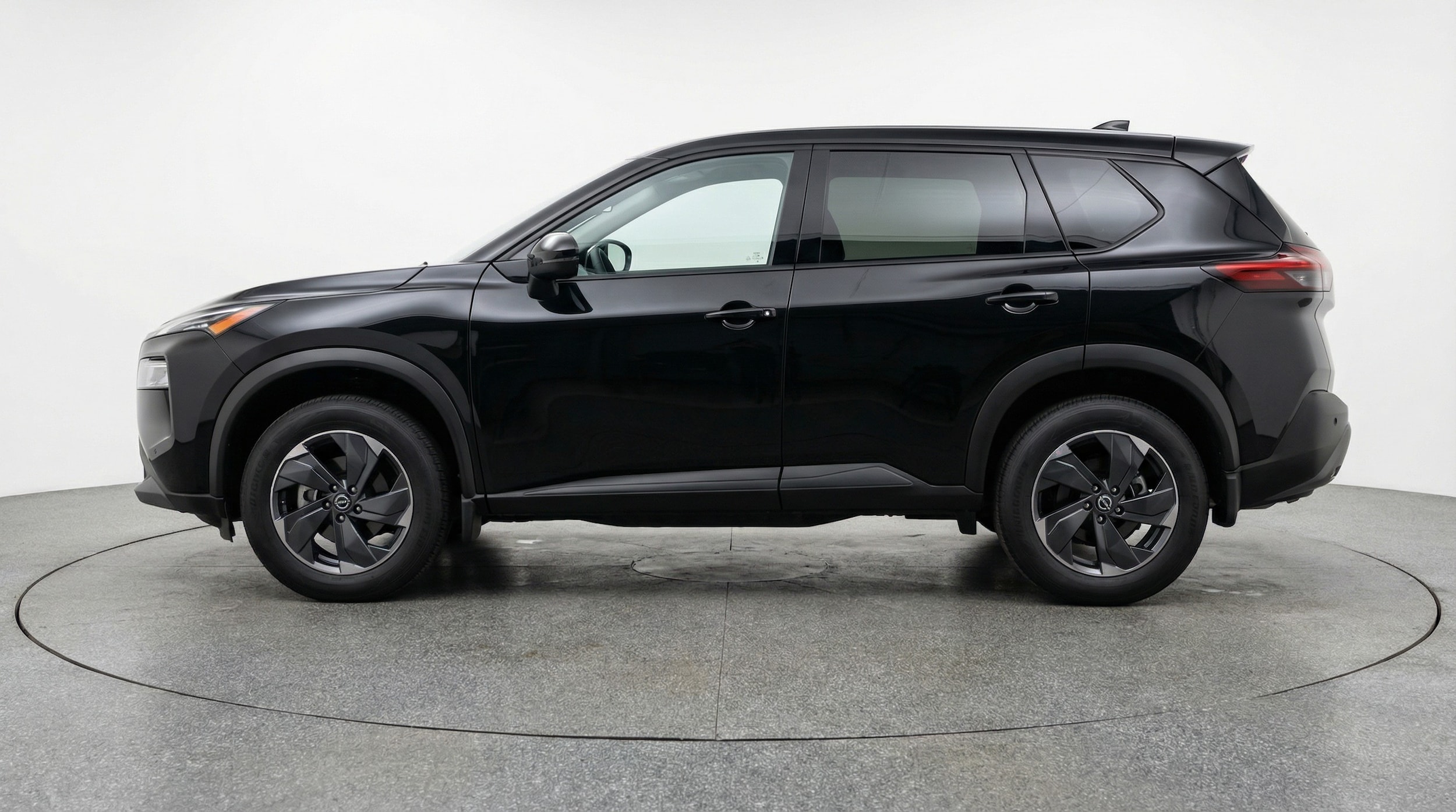 Thumbnail: 2025 Nissan Rogue - 4